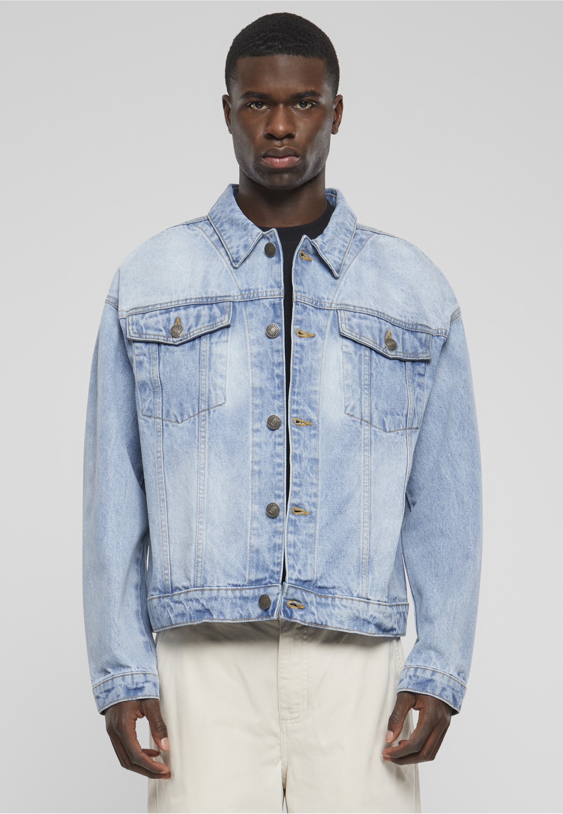 URBAN CLASSICS Jeansjacke »Urban Classics Herren Heavy Ounce Boxy Denim Jacket« 1 Stk. tlg. ohne Kapuze