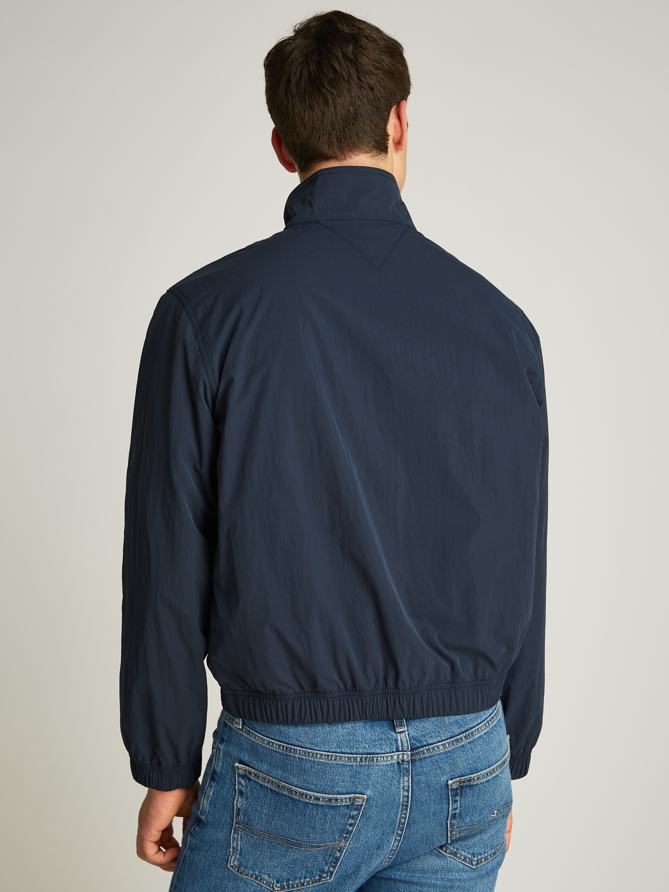 Tommy Jeans Bomberjacke »TJM ESSENTIAL JACKET EXT«, mit Logostickerei