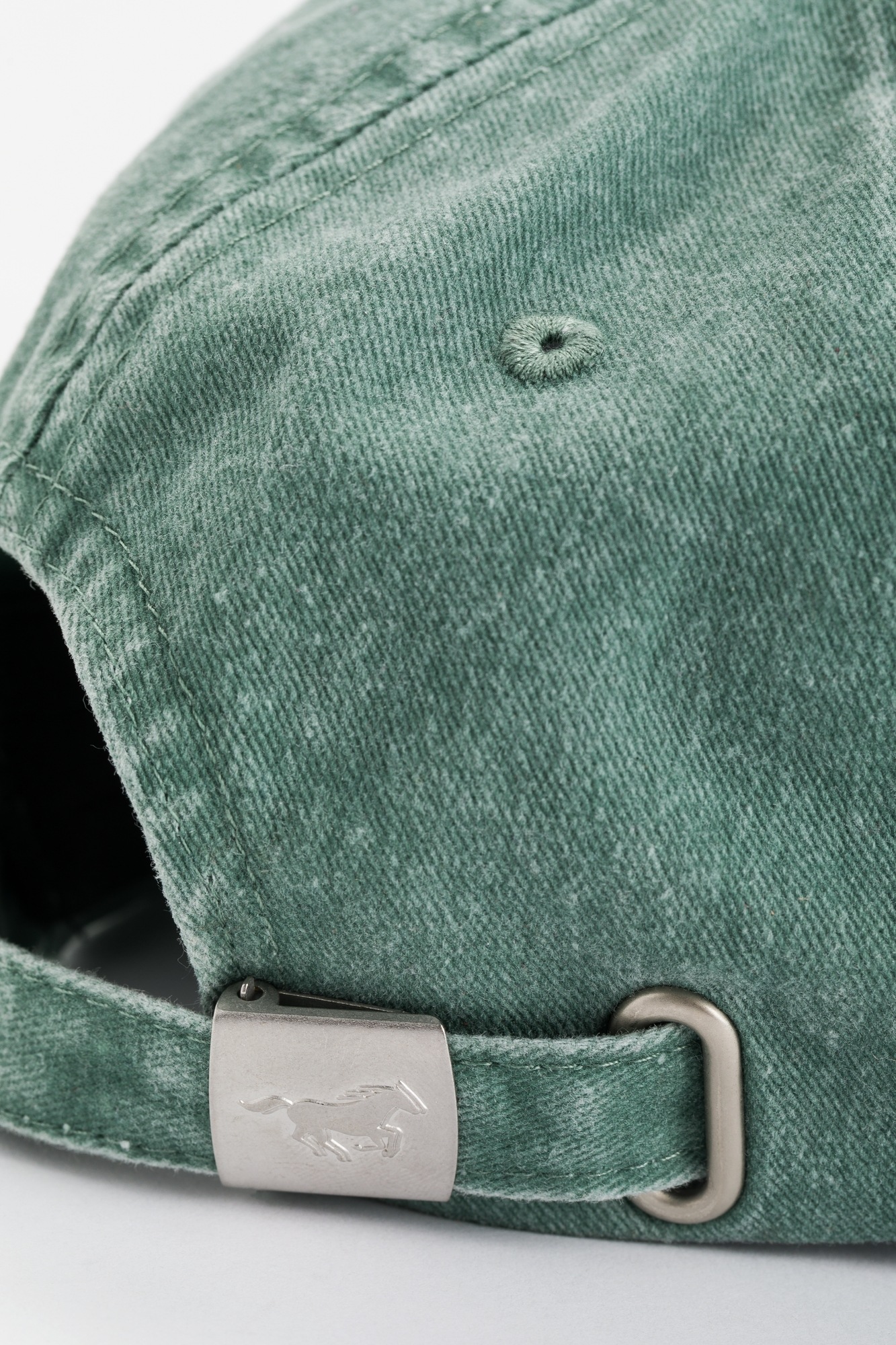 MUSTANG Baseball Cap »"Jamie"« Größenverstellbar, Washed Look, mit großer Stickerei vorne