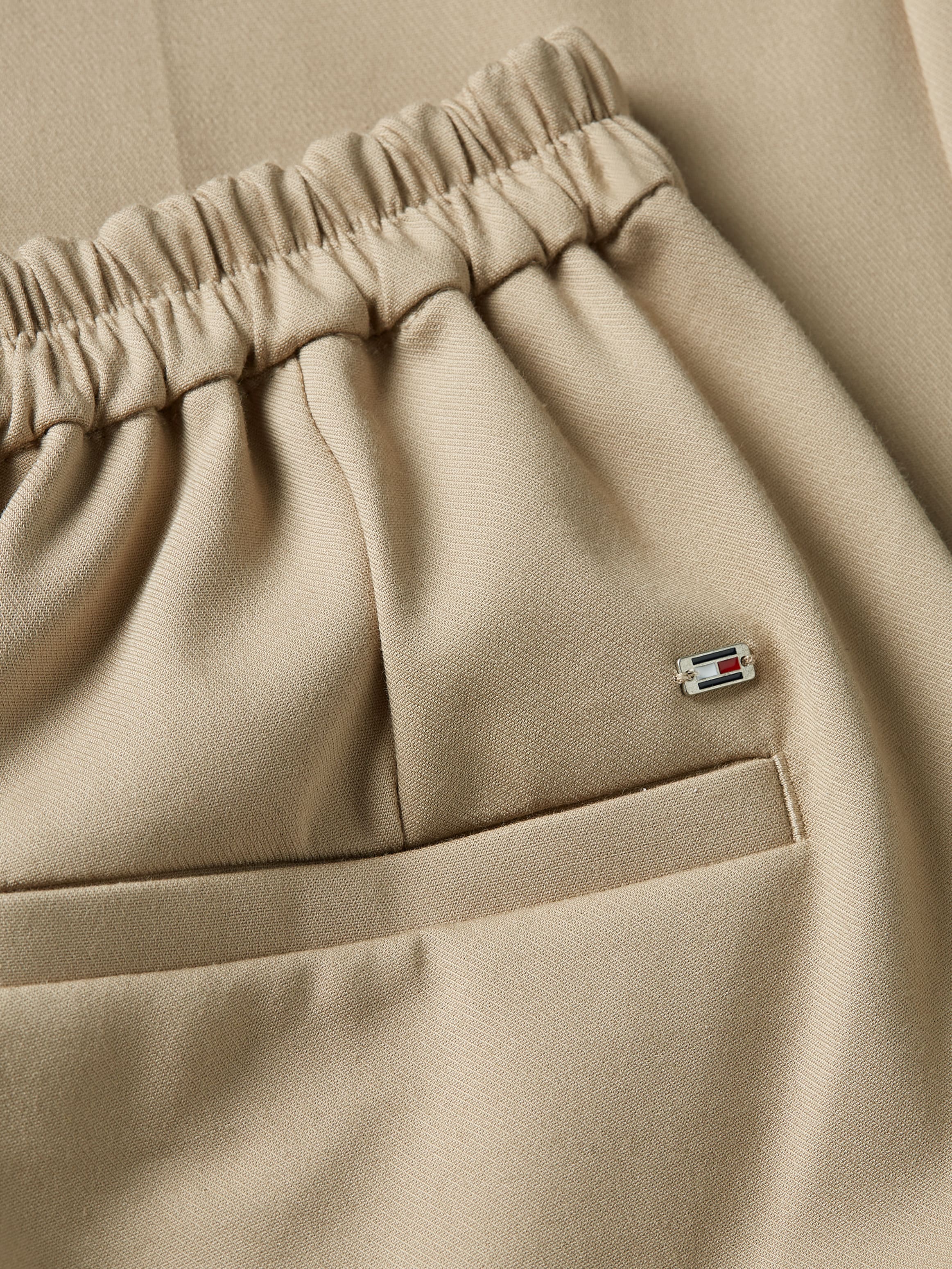 Tommy Hilfiger Chinohose, mit Logostickerei, elastische Pull On Pants
