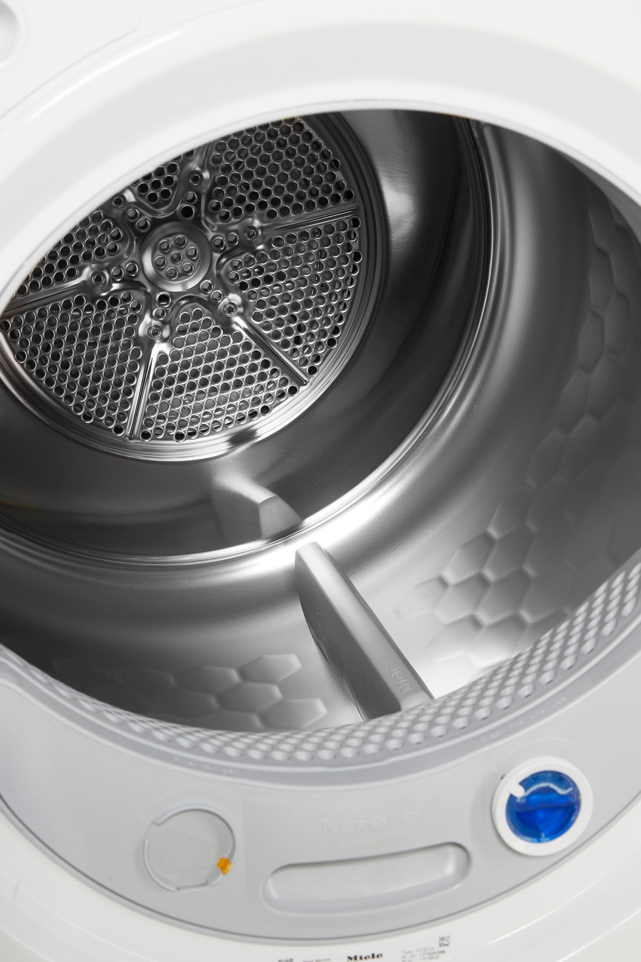 Miele Wärmepumpentrockner »TSF763WP«, 8 kg, DryCare40 trocknet fast alle Textilien die bei 40 °C waschbar sind