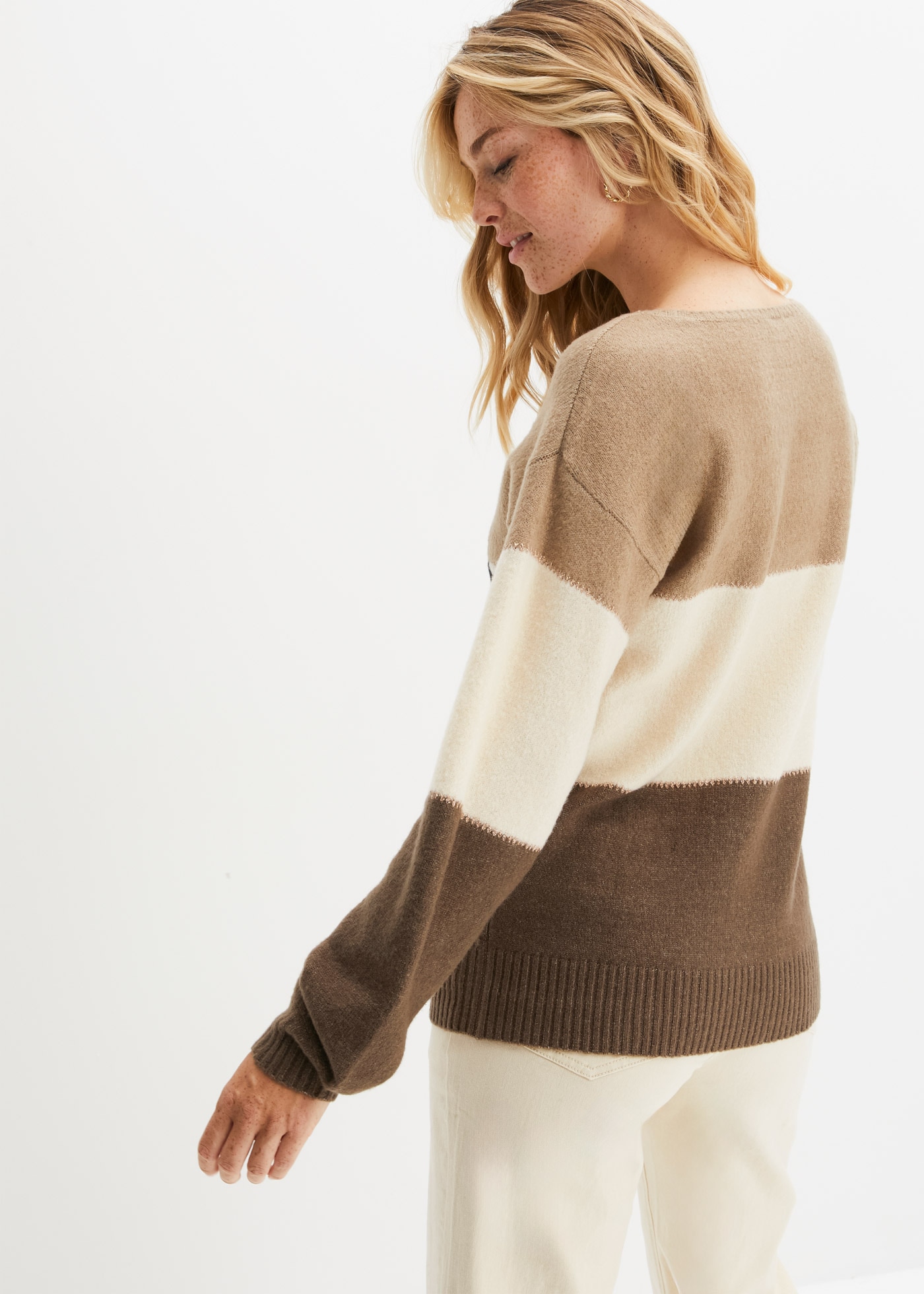 bonprix Strickpullover »Oversize-Pullover« mit gemustertem Design, mit Glitzergarn Details, Materialmix