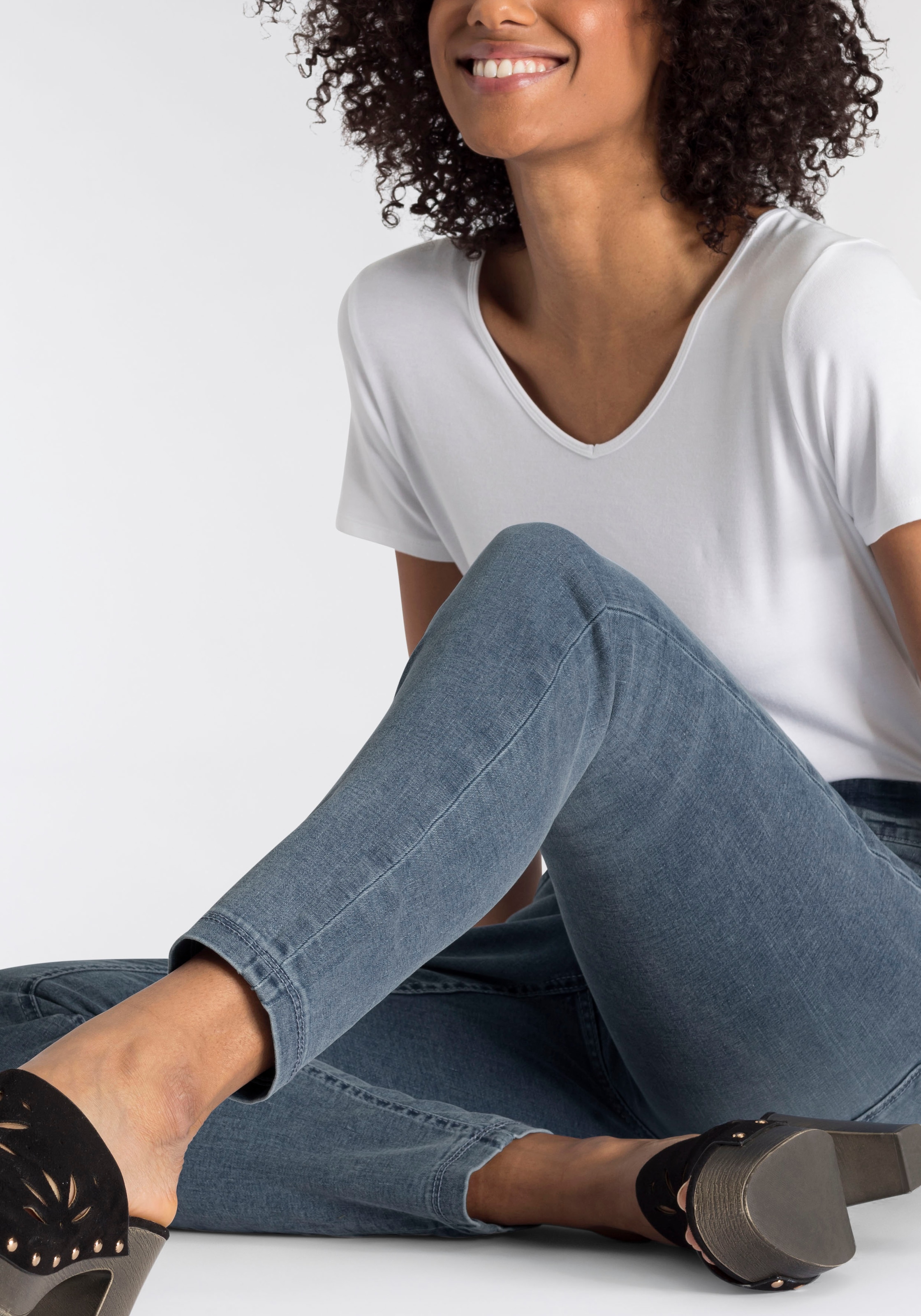 MAC Skinny-fit-Jeans »Hiperstretch-Skinny«, Power-Stretch Qualität bequem ganzen kaufen sitzt online Tag den