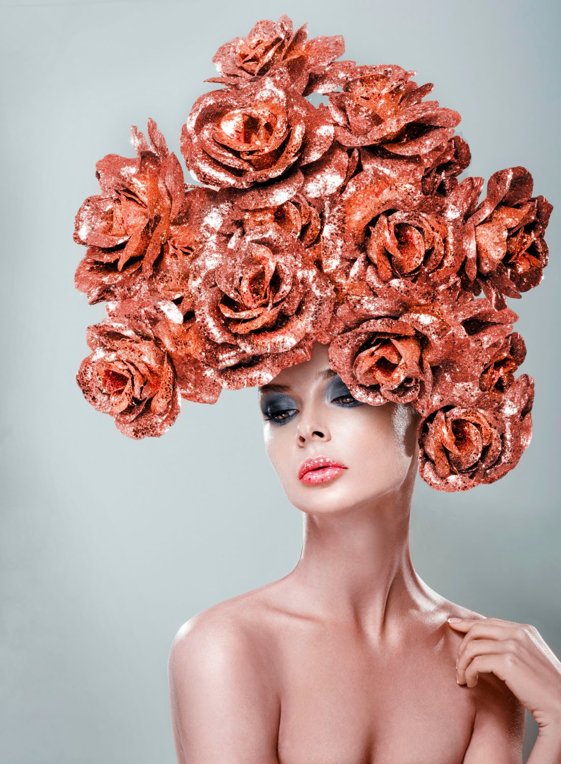 queence Acrylglasbild »Frau mit Blumenhut«, Frau-Kunst-Blumen-Bilder von Frauen-Fashion, Fine Art-Print in Galeriequalität
