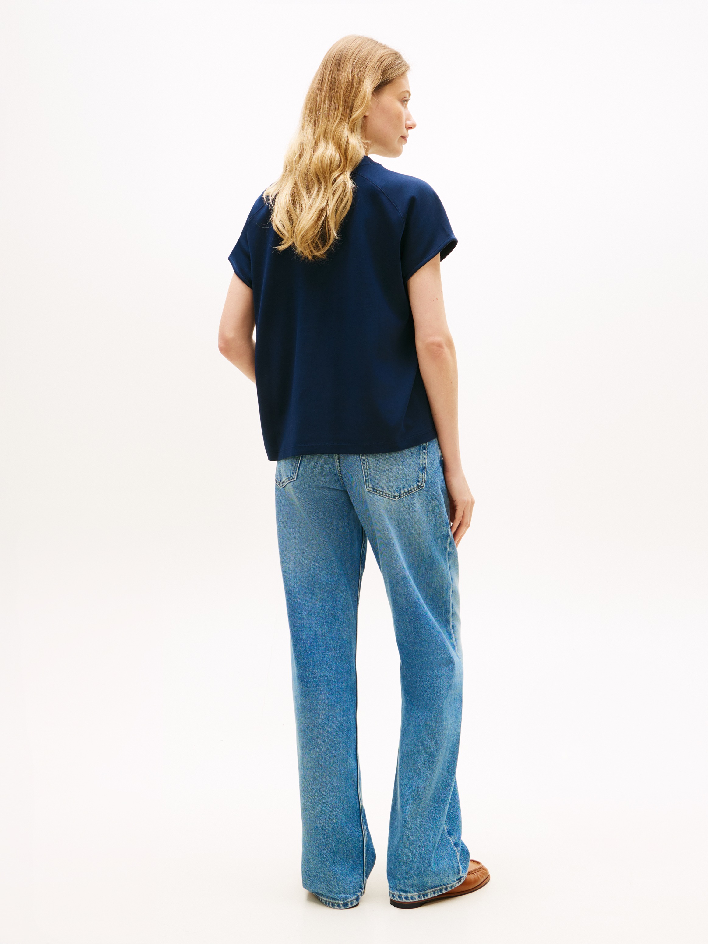 Tommy Hilfiger Kurzarmshirt »SEASONAL SCRIPT CAP SLV TEE« mit Raglanärmeln, Relaxed Fit