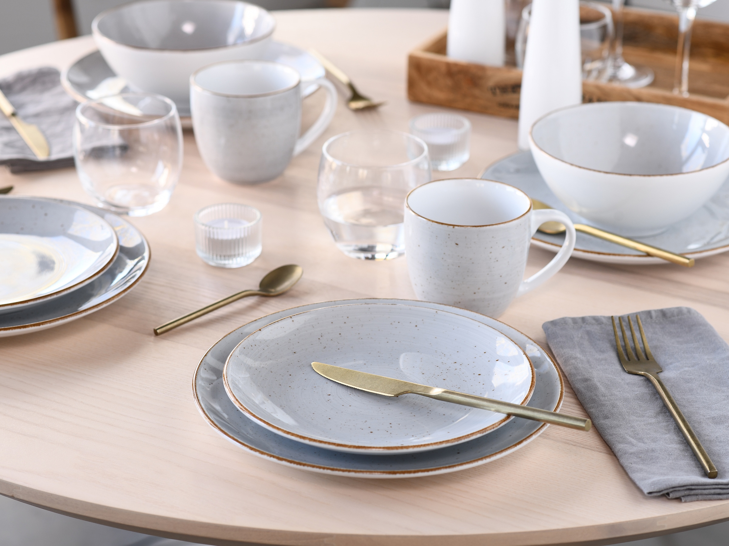 CreaTable Kombiservice »Vintage Nature, Service 16-tlg.« Naturverbundenes Design, Handgemalt