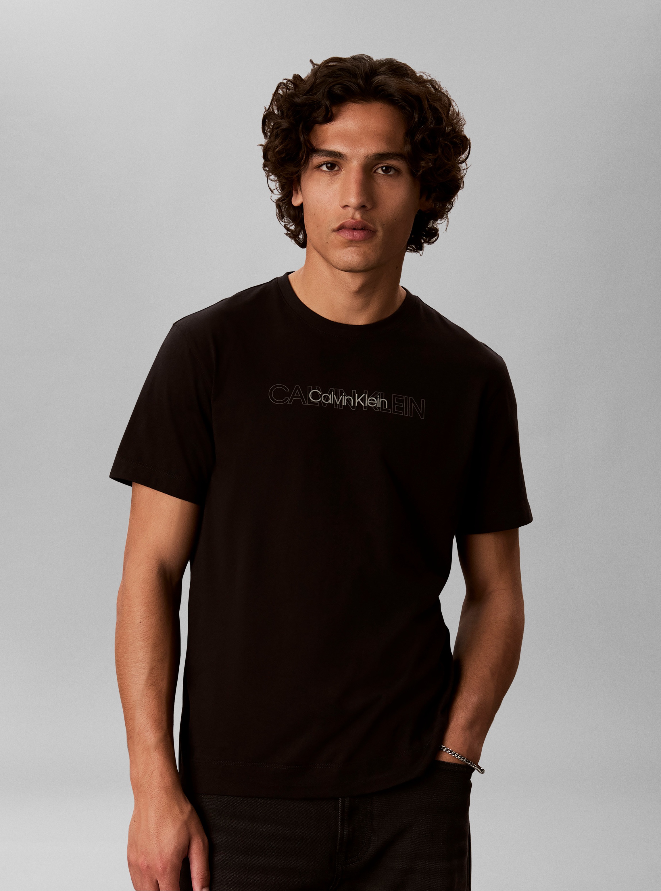 Calvin Klein Jeans T-Shirt »REPEAT LOGO GRAPHI« Regular fit mit Rundhalsausschnitt