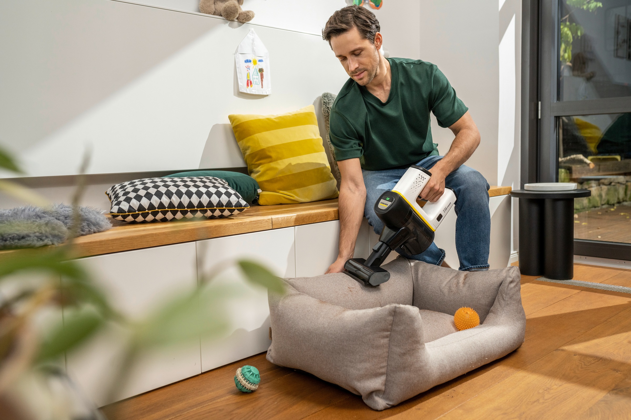 KÄRCHER Akku-Stielstaubsauger »VC 6 Cordless ourFamily Pet«, beutellos, ink günstig online kaufen
