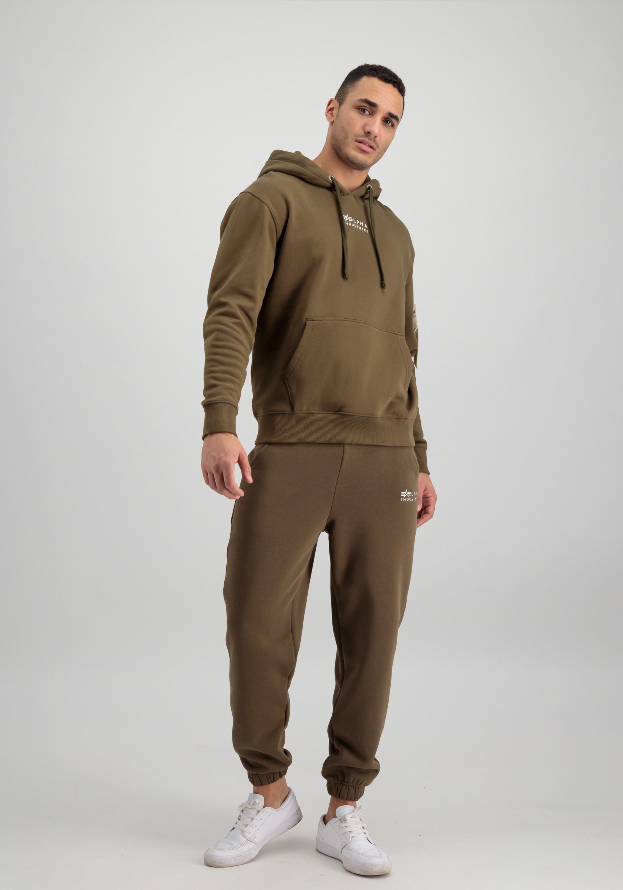 Alpha Industries Hoodie »Alpha Industries Men - Hoodies Organics EMB Hoodie«