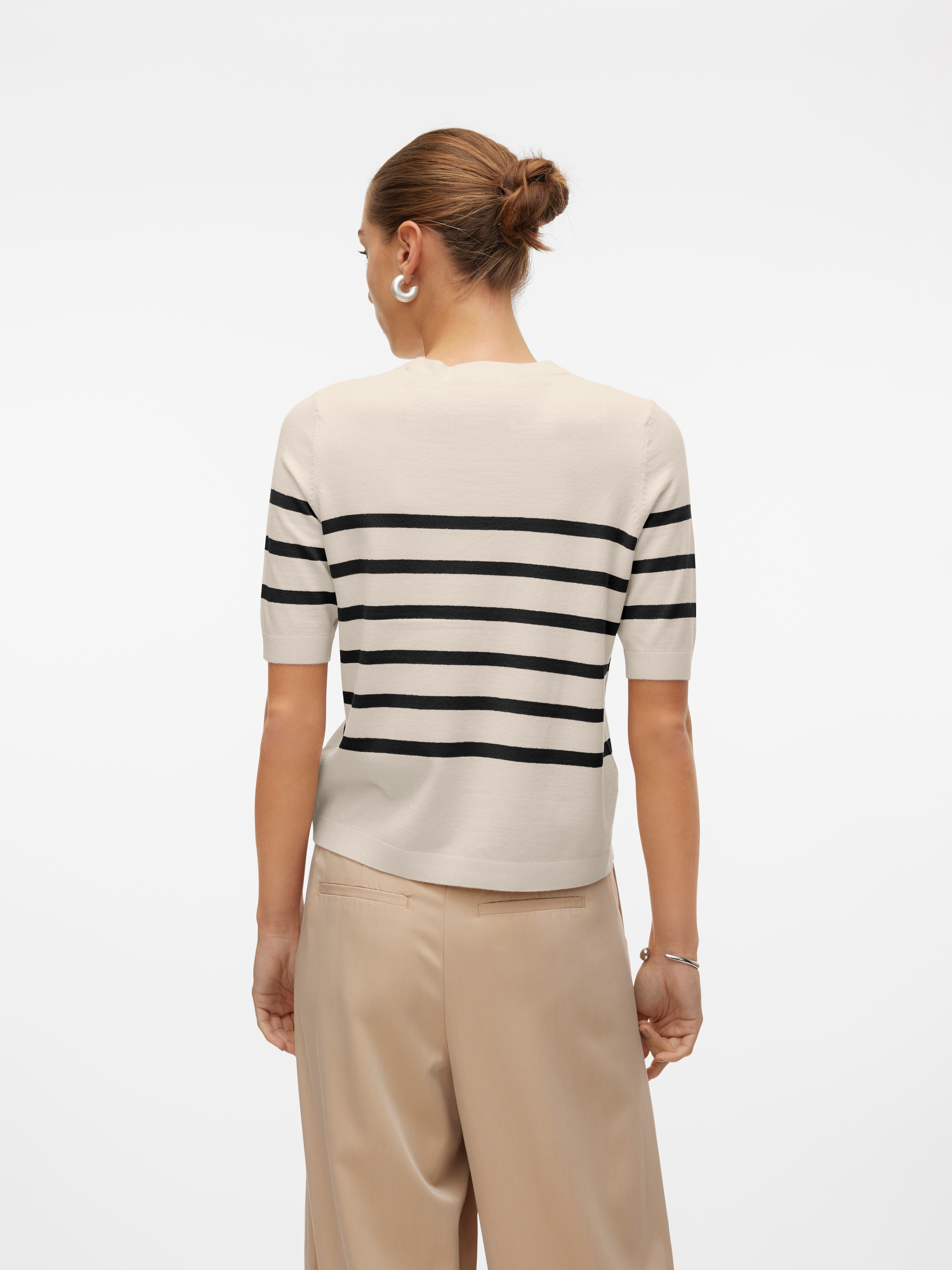 Vero Moda Kurzarmpullover »leichter Feinstrickpullover VMSABA PLAIN SS O-NECK PULLOVER GA NOOS«, (Damenpullover, Rundhalsausschnitt, Kurzarm, Sommerpulli,), im Regular Fit aus pflegeleichtem Materialmix mit Viskose