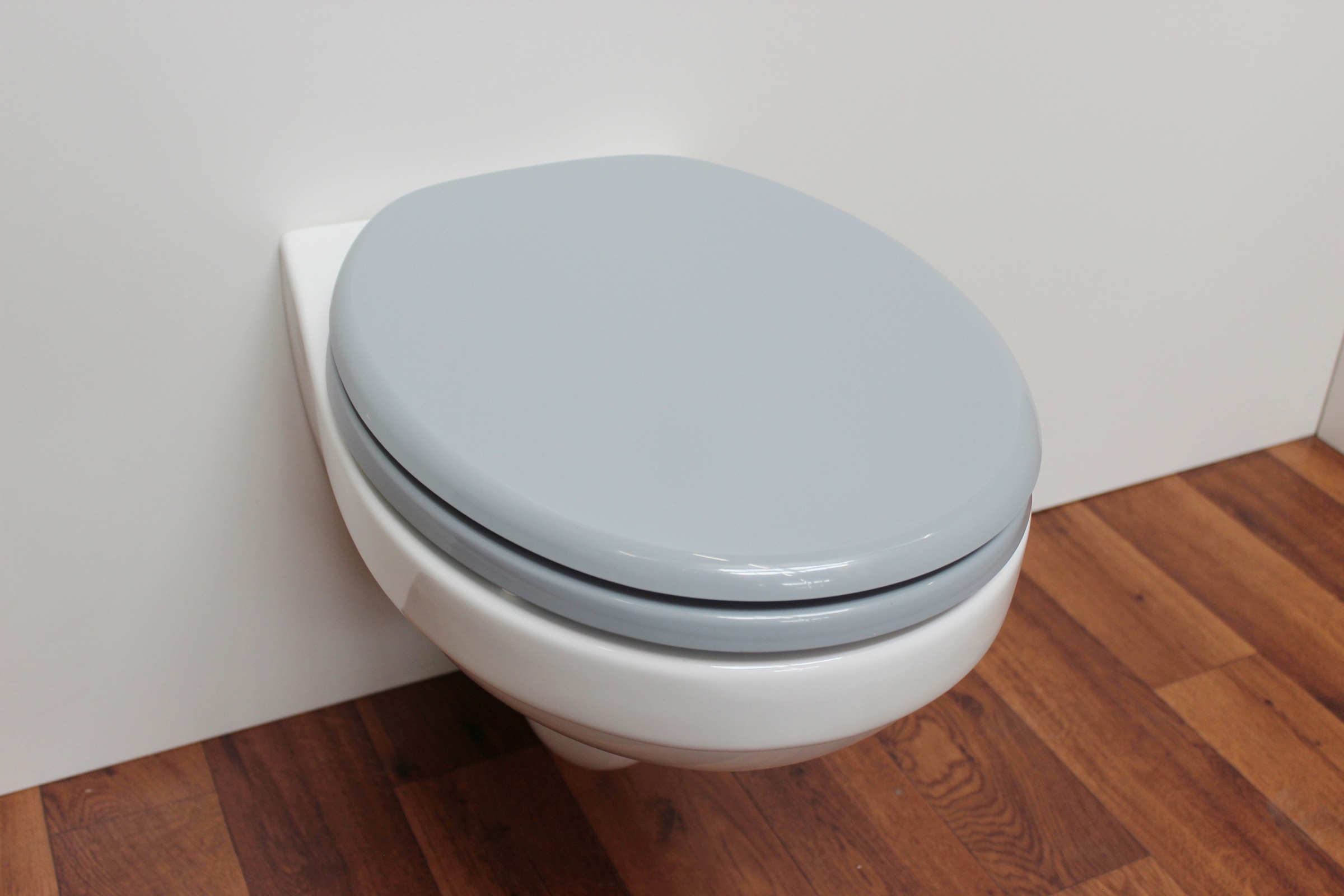 ADOB WC-Sitz »Capri« mit Messing verchromten Scharnieren