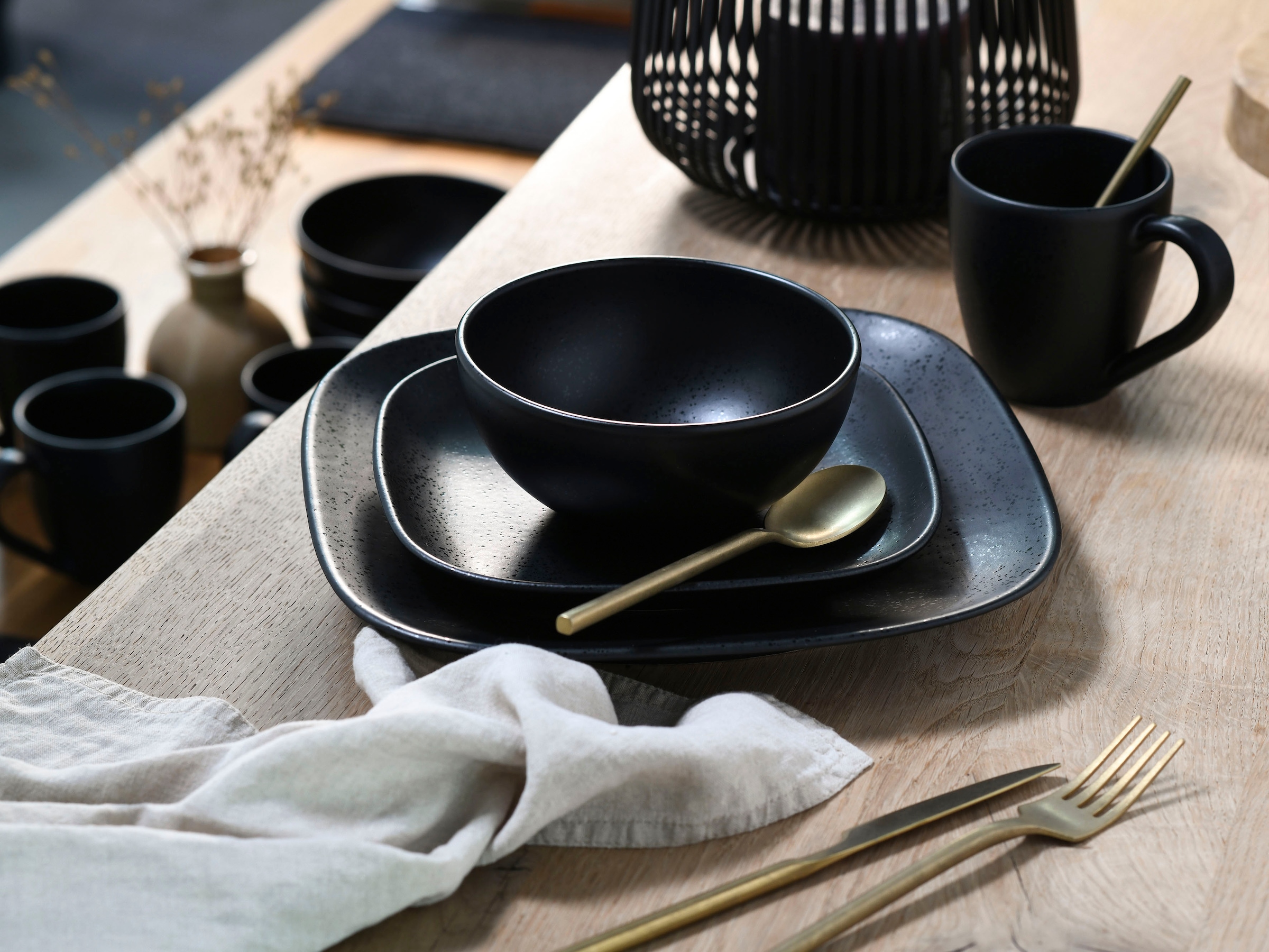 CreaTable Kombiservice »Magic Black Square«, (Set, 16 tlg.), Spezialglasur mit glänzenden Sprenkeln