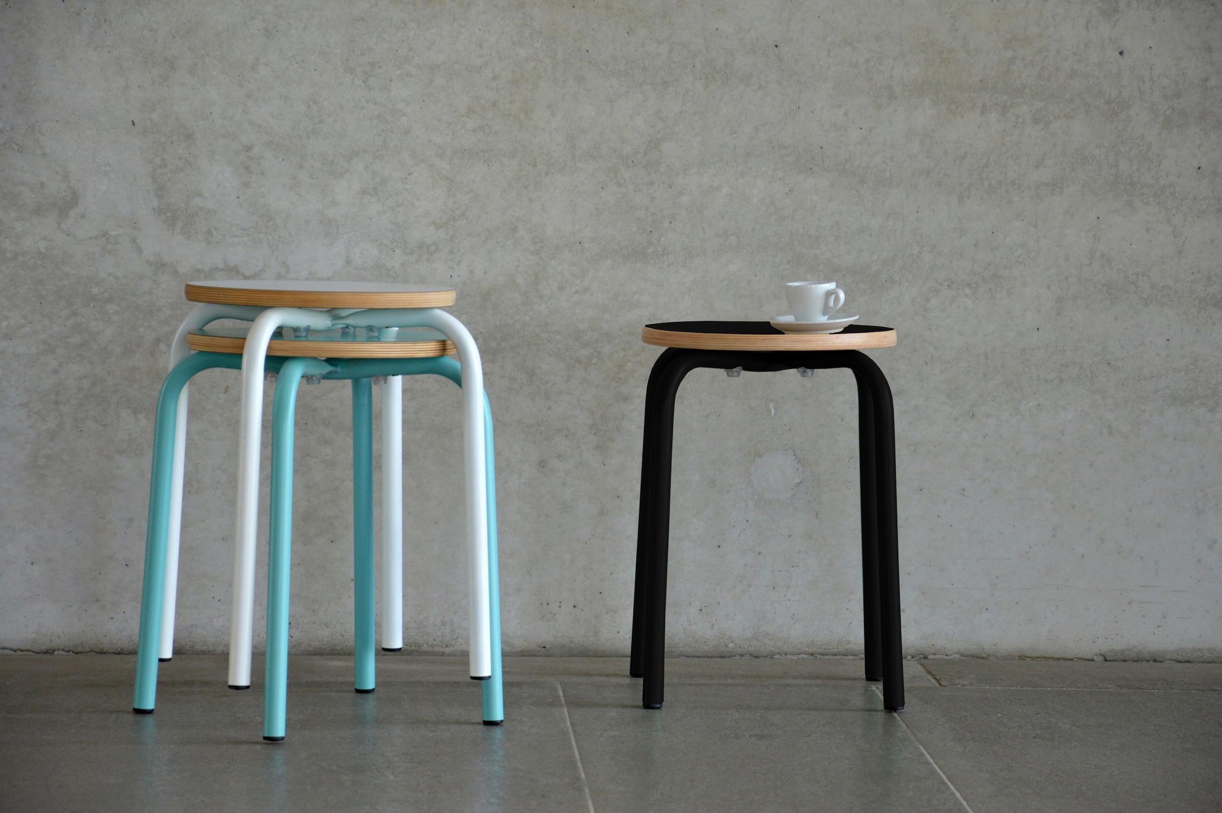 Fiam Hocker »paris«, in 3 Farben, stapelbar, Sitzhöhe 46 cm günstig online kaufen