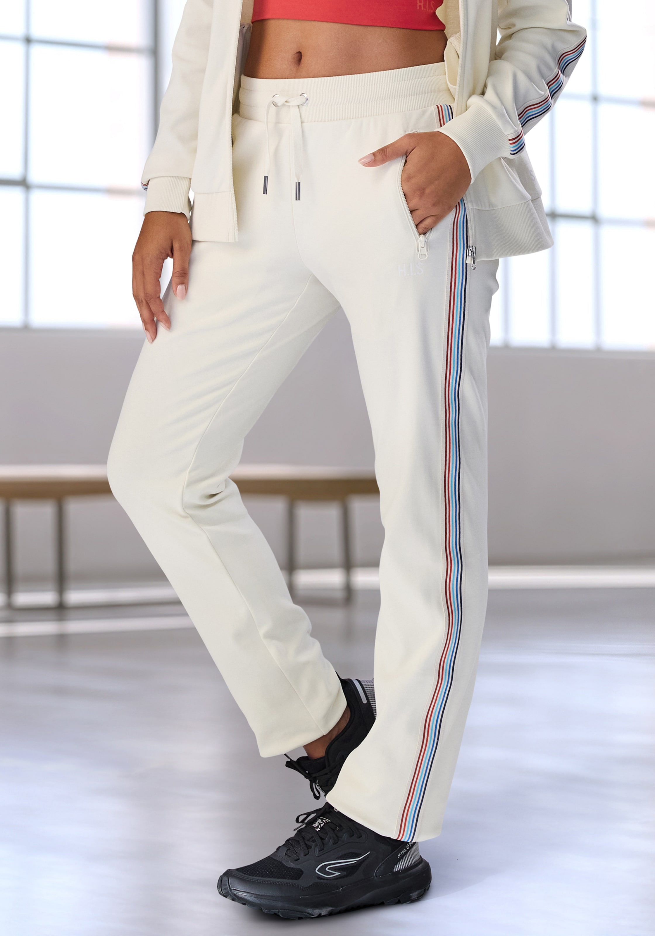 H.I.S Jogginghose  mit seitlichem Tapestreifen
