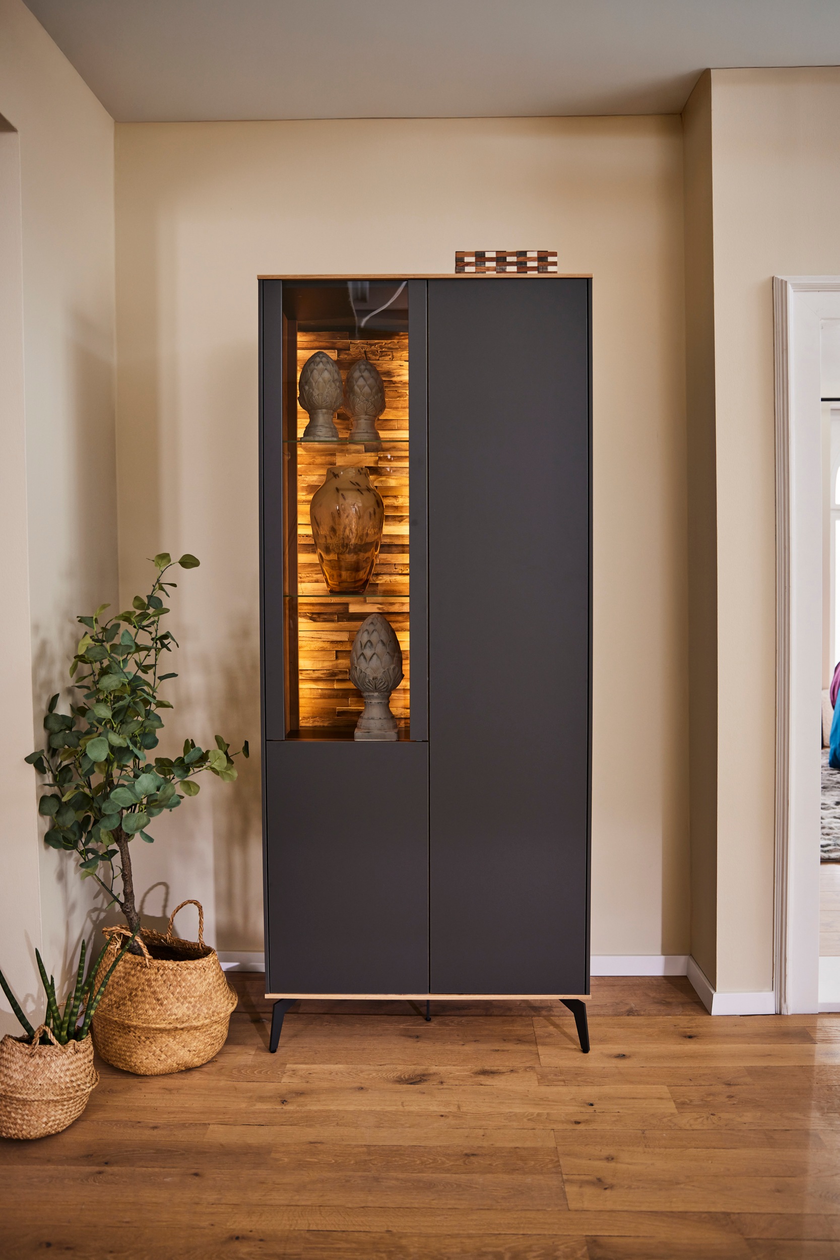 Mäusbacher Vitrine »Faro«, Faro Vitrinenschrank B 81 cm, inkl. Bel., Push t günstig online kaufen