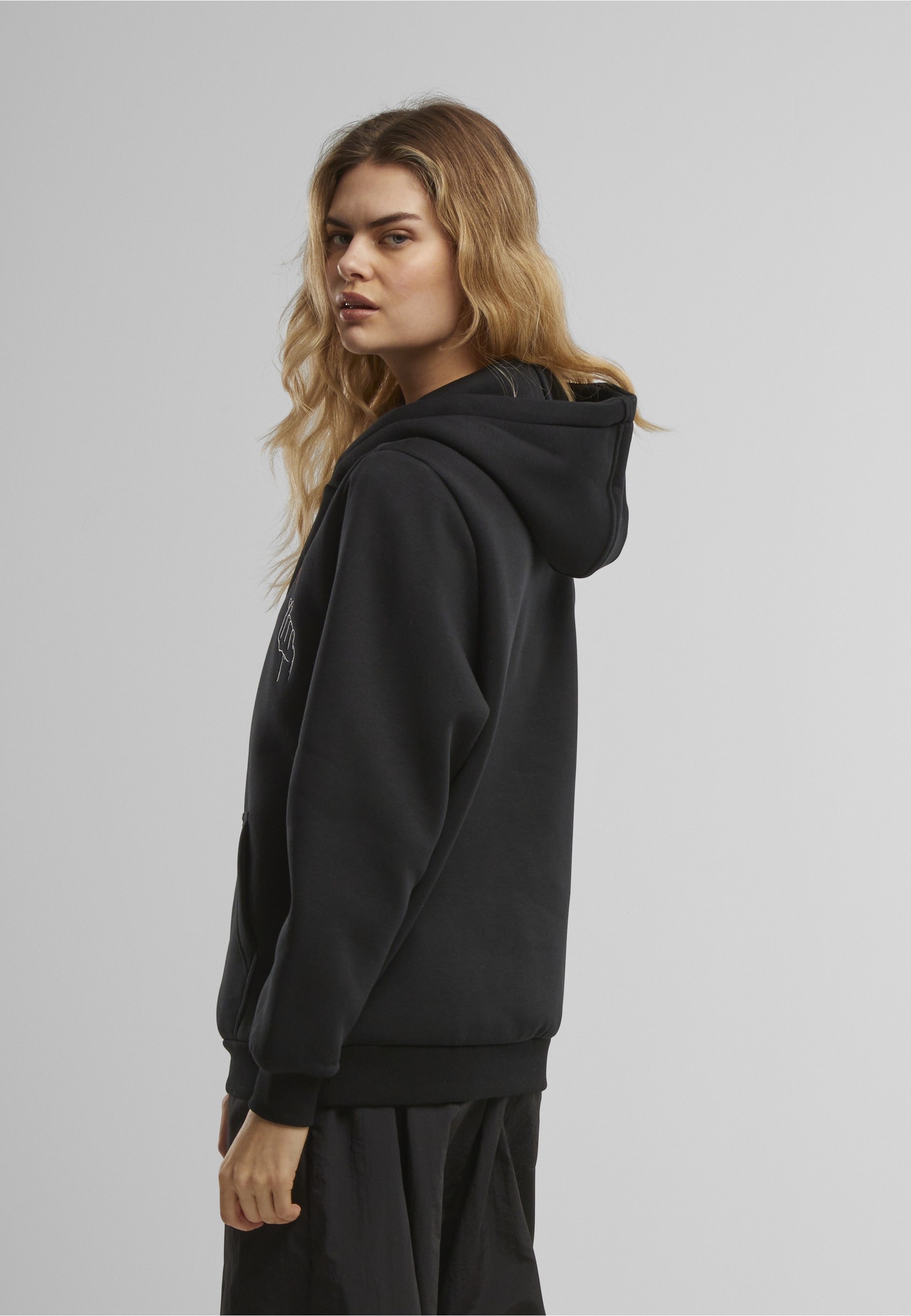 Miss Tee Kapuzensweatshirt »Miss Tee K Heart EMB Fluffy Hoody«
