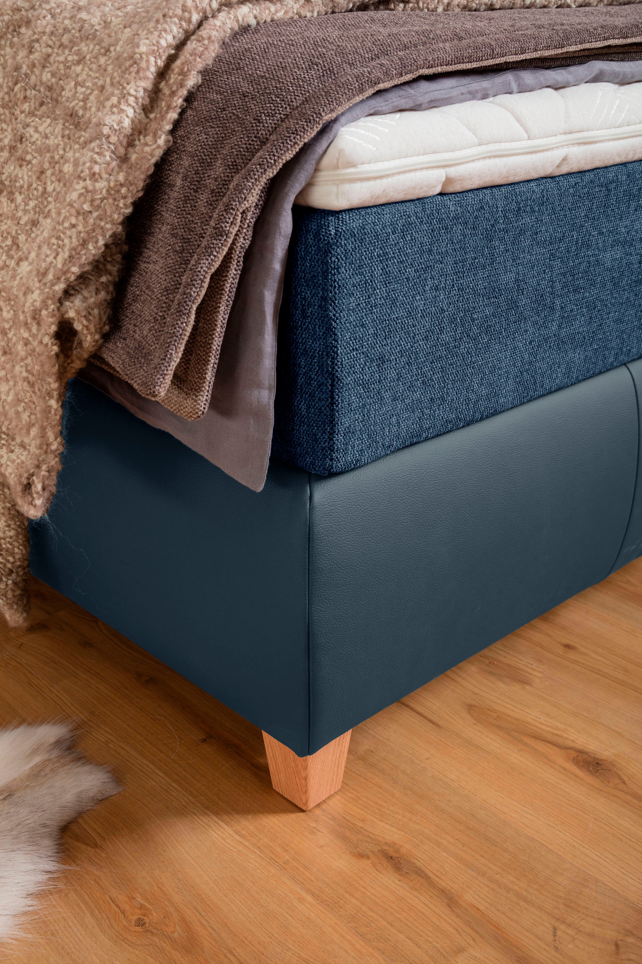 alina Boxspringbett »Luella«, ADA trendline Boxspringbett, inkl. Matratze und Viscoschaum-Topper
