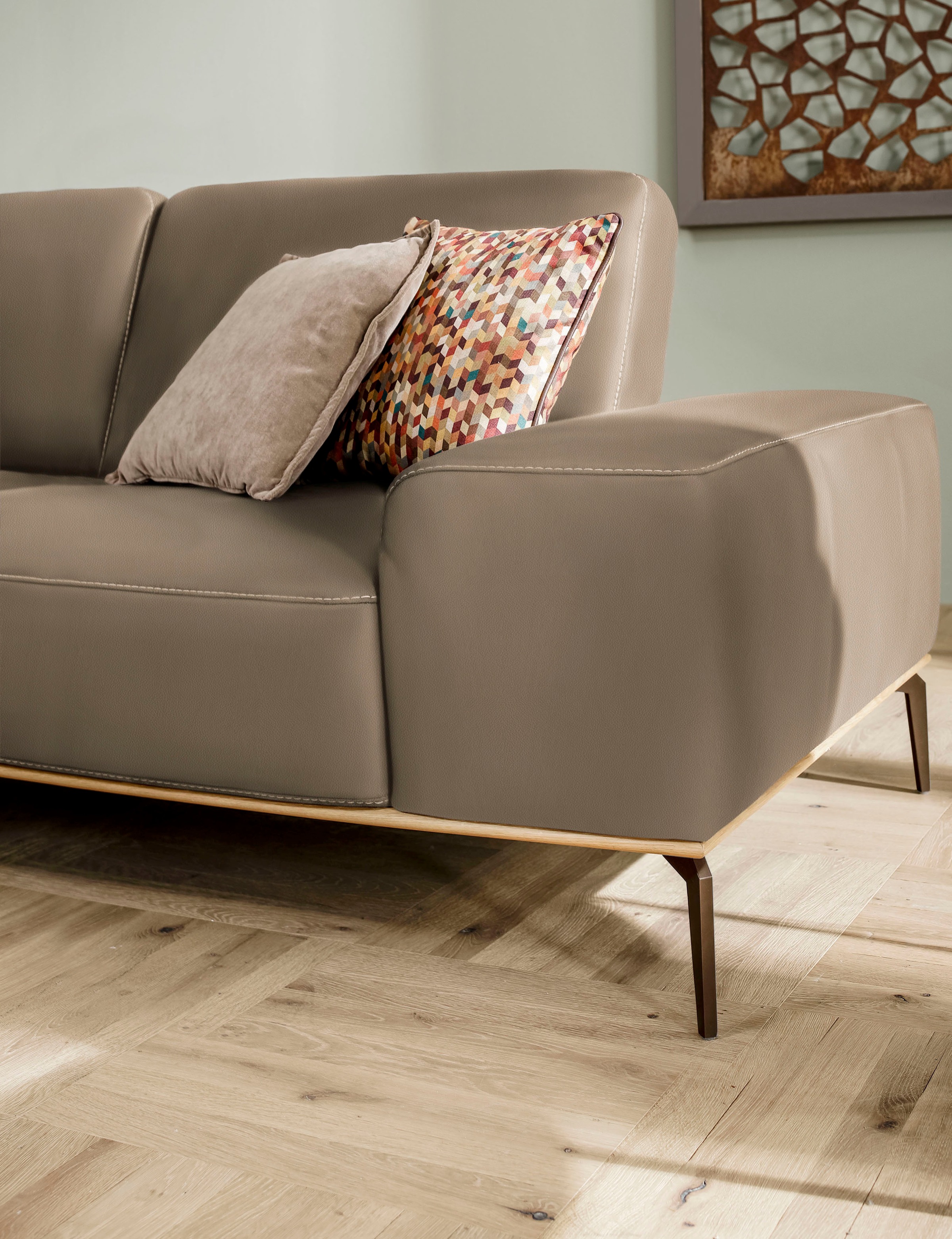 W.SCHILLIG Ecksofa »run, Designsofa mit tollem Sitzkomfort, bequem, L-Form«, mit Holzsockel, Füße in Bronze pulverbeschichtet, Breite 319 cm
