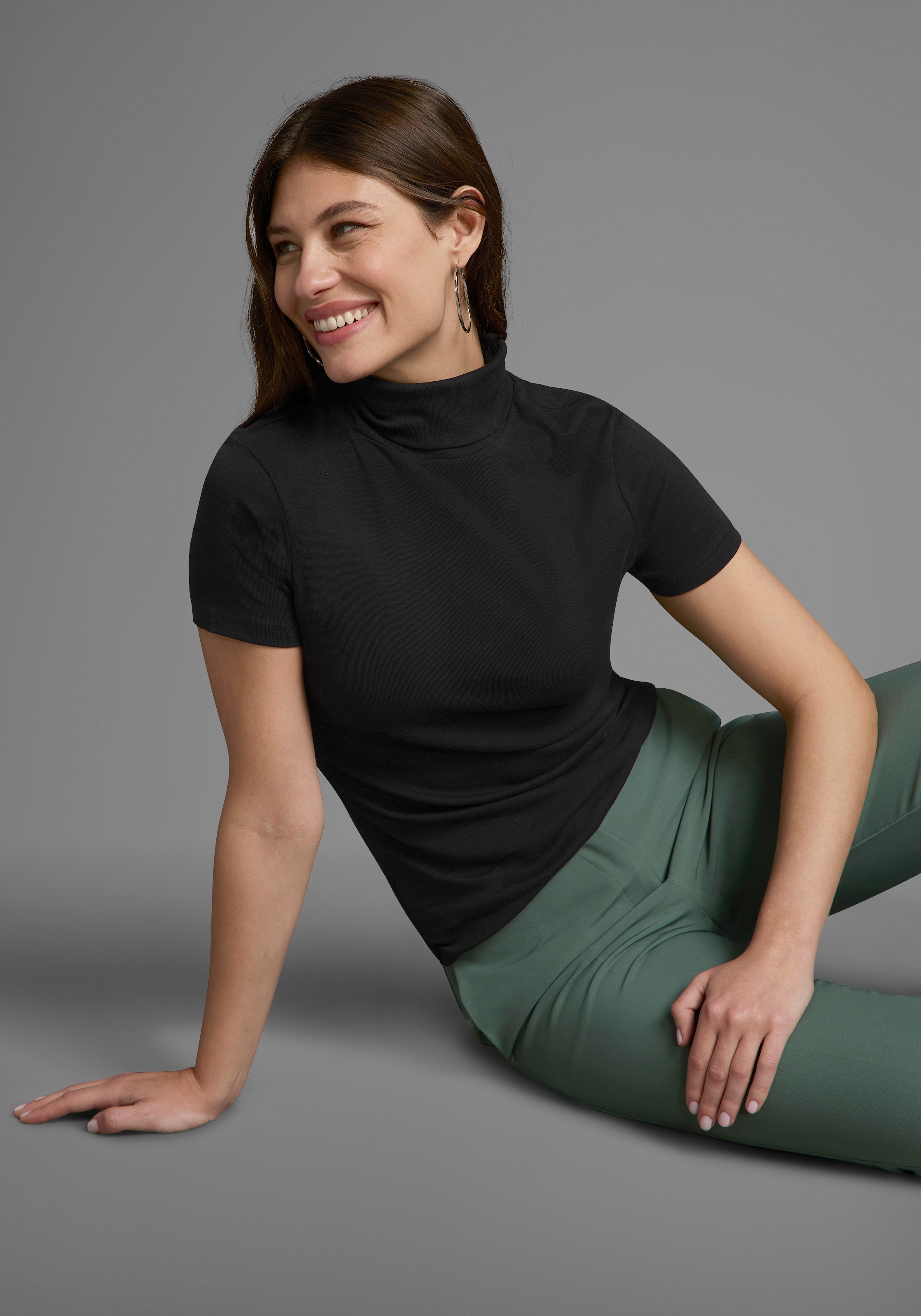 Flashlights Rollkragenshirt figurbetont,  Basic-Stil,  Rollkragen,  aus 100% Baumwolle,  elastisch