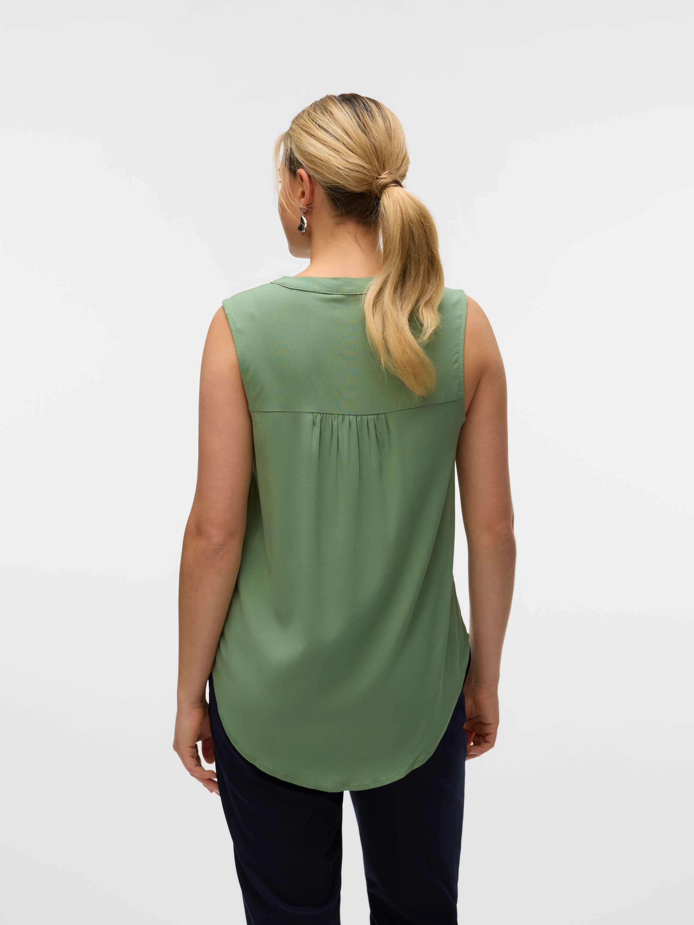Vero Moda Blusentop »VMBELLA SL V-NECK TOP WVN GA NOOS«