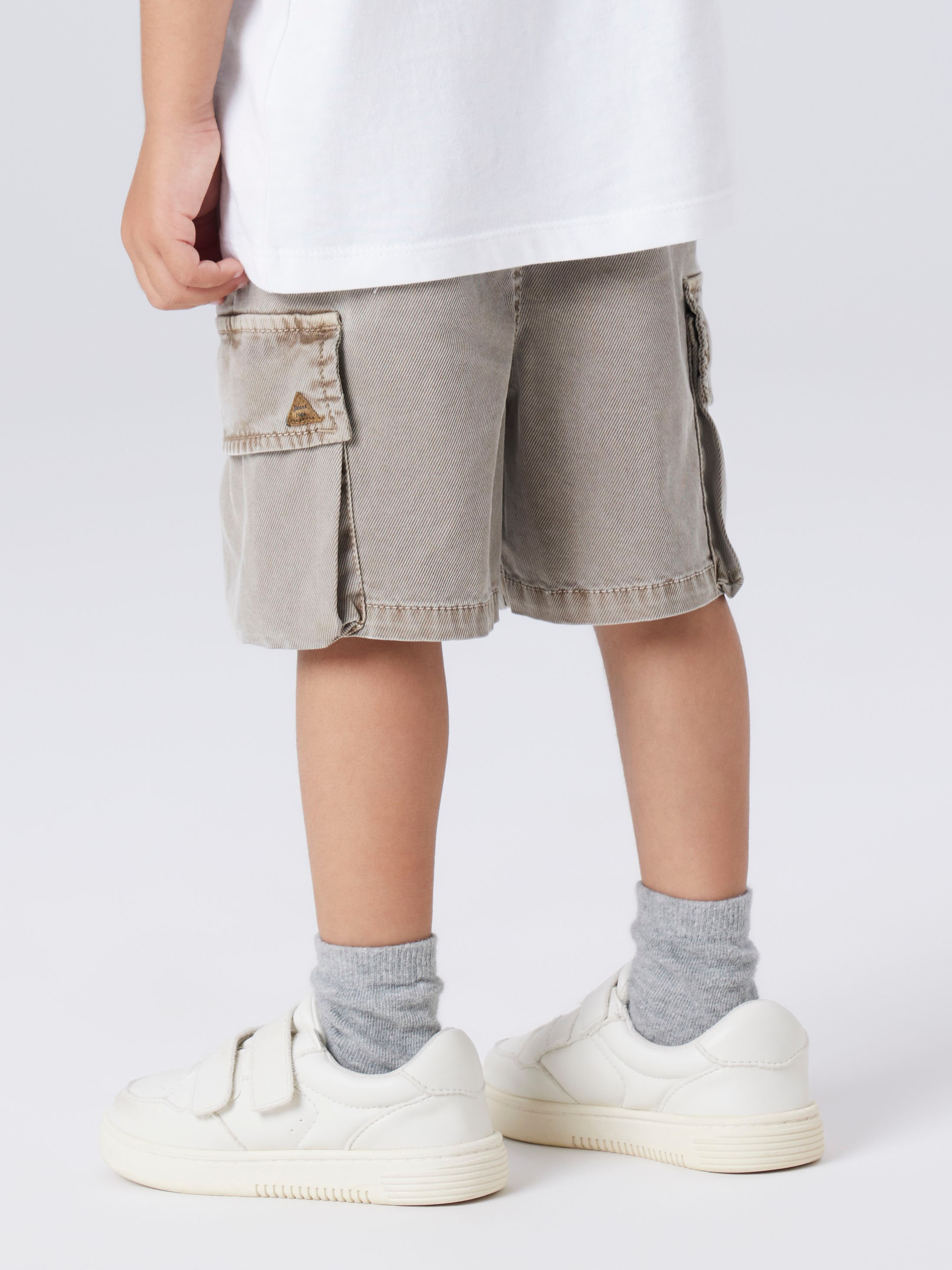 Name It Shorts »NMMBEN B CARGO MK SHORTS 7805-PO NOOS«  Materialmix, Stretch, Baggy Fit, Cargotaschen, leichter Used Look