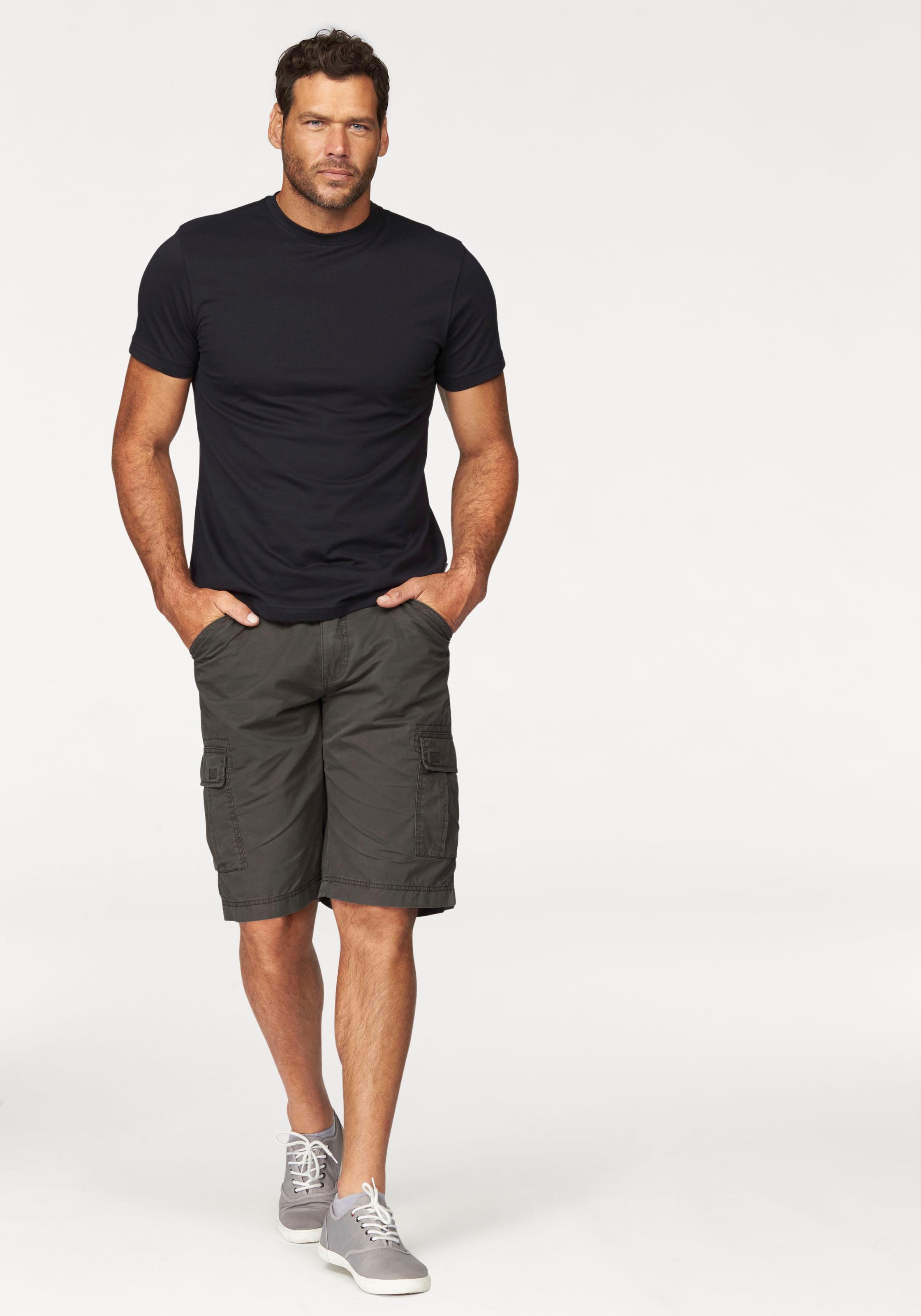 Man's World T-Shirt »neue Farben!«, (3er-Pack), Kurzarm, unifarben, Rundhals, aus Baumwolle