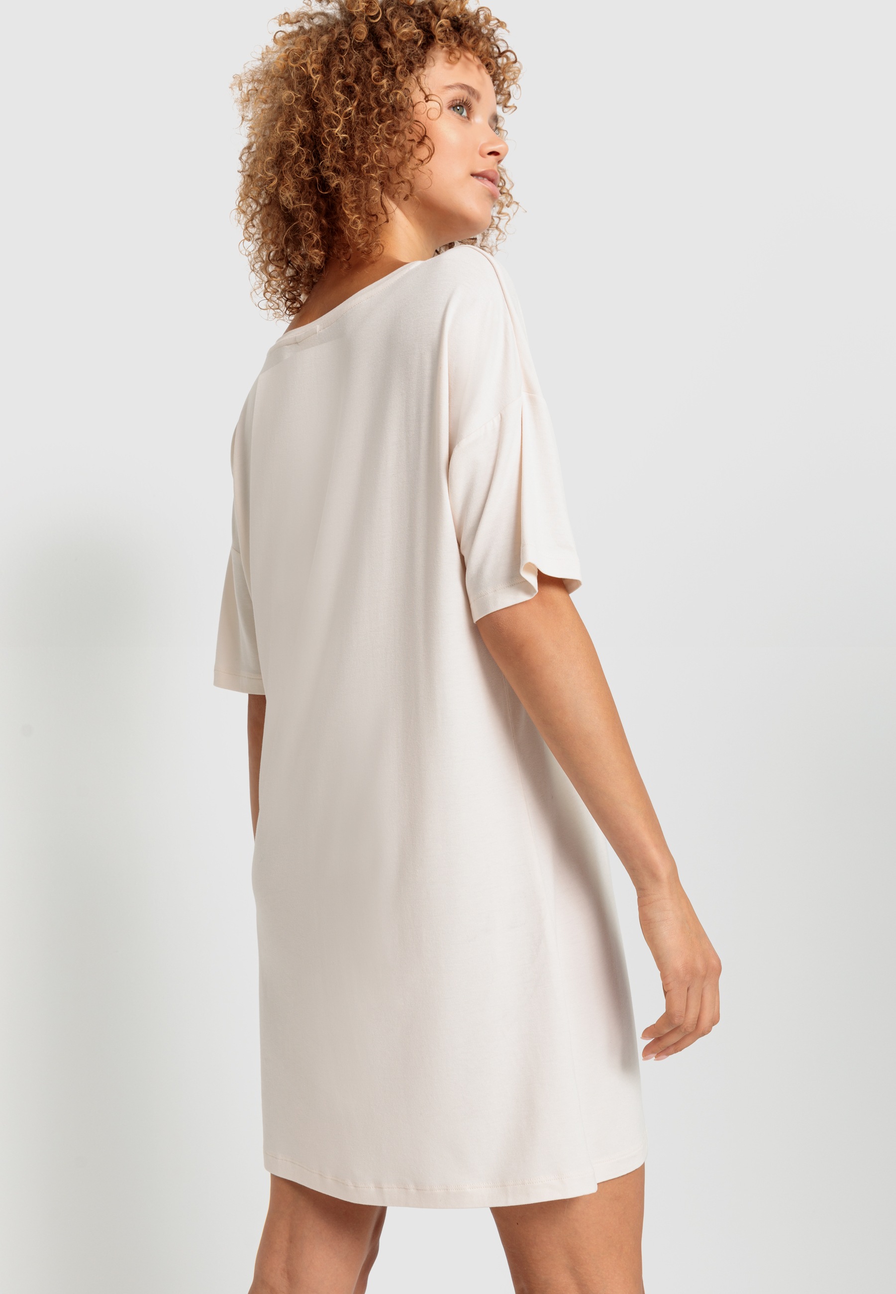 LSCN by LASCANA Nachthemd 1-teilig,  in locker sitzendem Schnitt