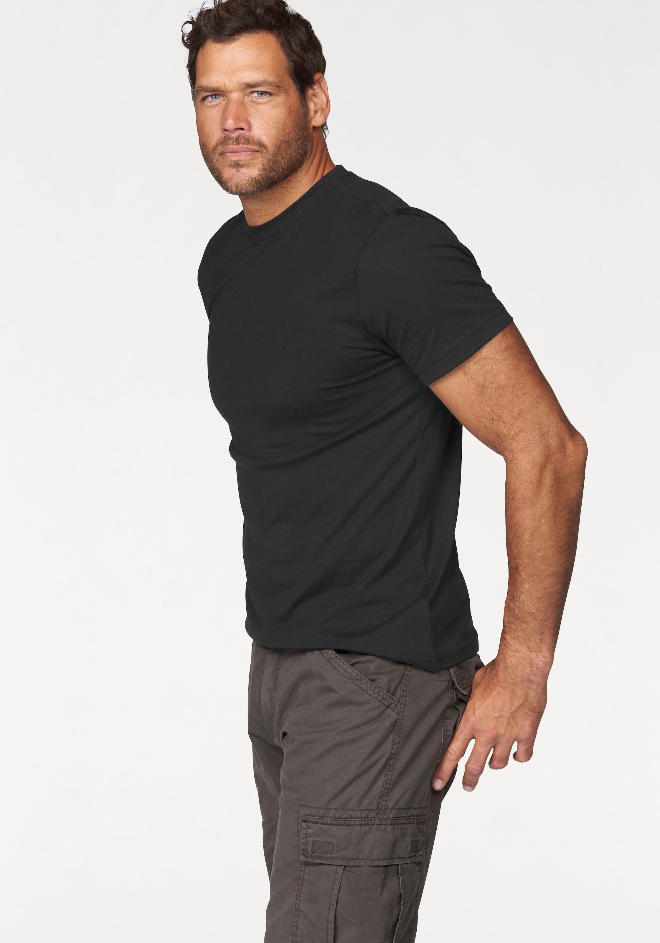 Man's World T-Shirt »neue Farben!«, (3er-Pack), Kurzarm, unifarben, Rundhals, aus Baumwolle