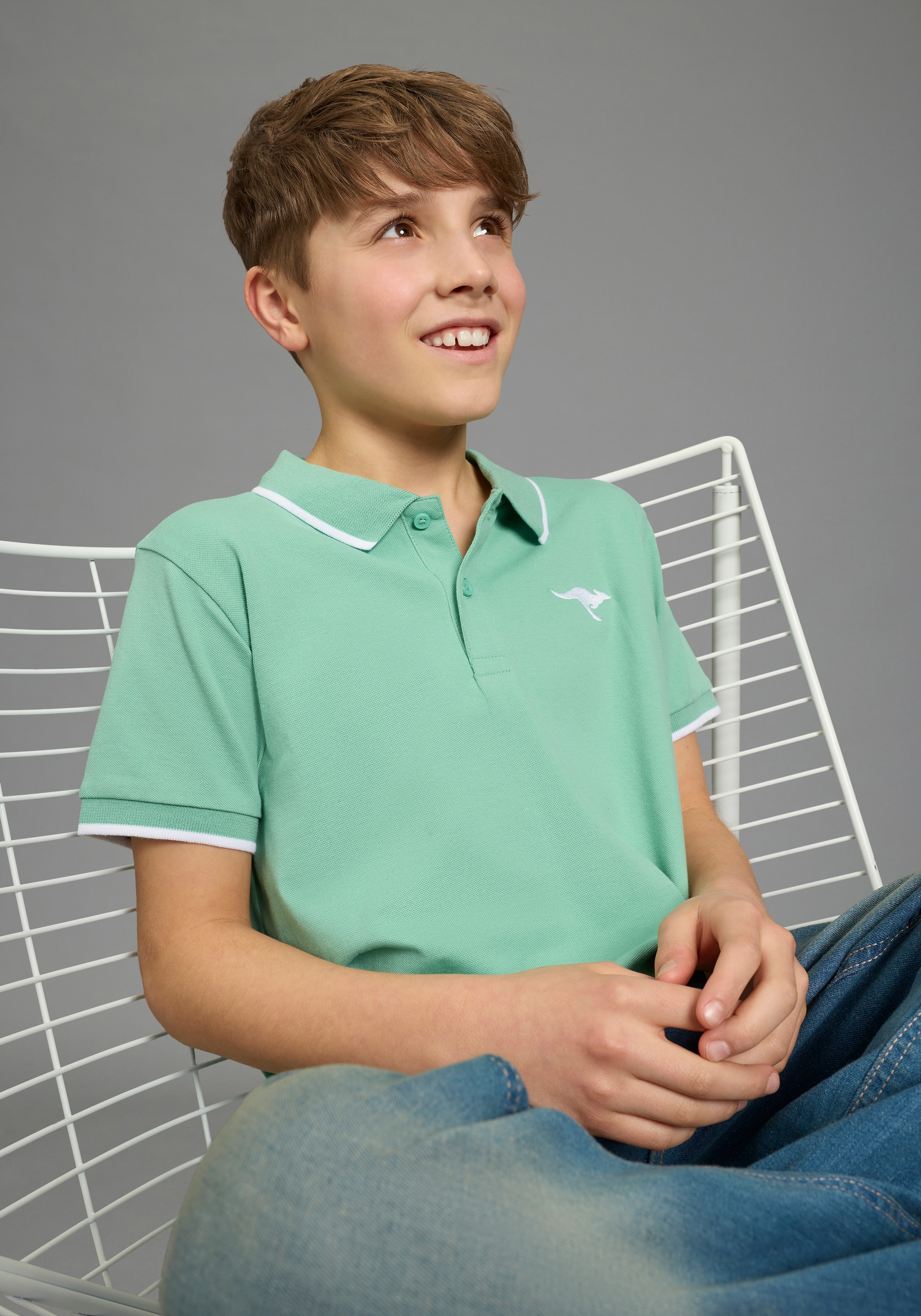 KangaROOS Poloshirt »Kangaroos 2er Pack Poloshirts« Packung, 2, 2 tlg. Kurzarm, Basic Passform, mit Logostickerei, mit Seitenschlitzen