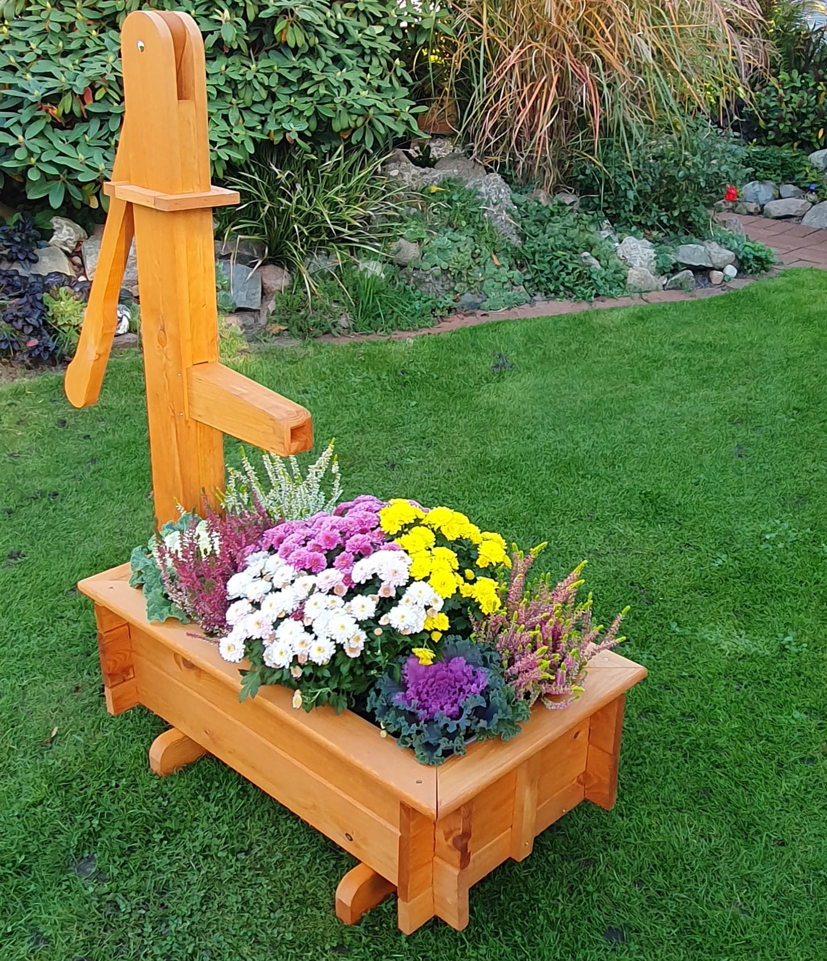 promadino Blumentopf, Holztrog mit Holzschwengelpumpe, BxTx: 110x40x100 cm