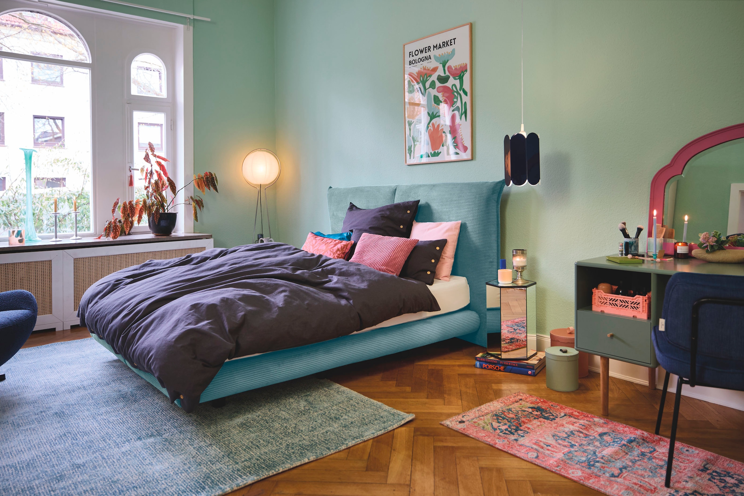 4. Bild von TOM TAILOR HOME Boxspringbett »SOHO PILLOW BOX«, in Schwebeoptik, Kopfteil in Kissenform, Höhe 120 cm