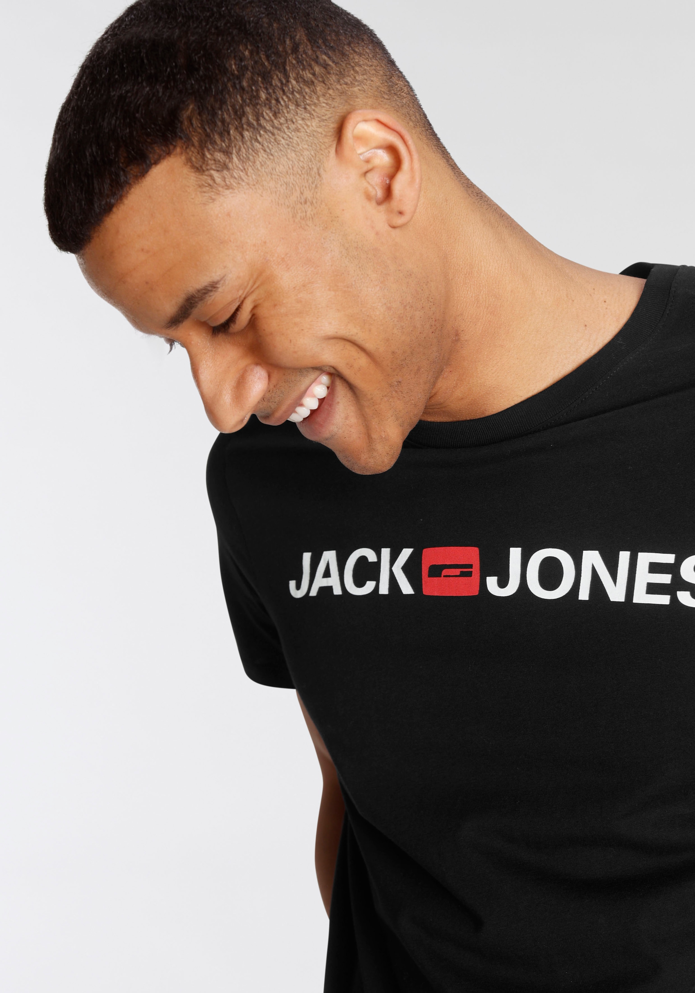 Jack & Jones T-Shirt »JJECORP   mit Print, vielseitig kombinierbar für den Alltag« Logodruck, modisch, regular fit, Baumwolle, Rundhals