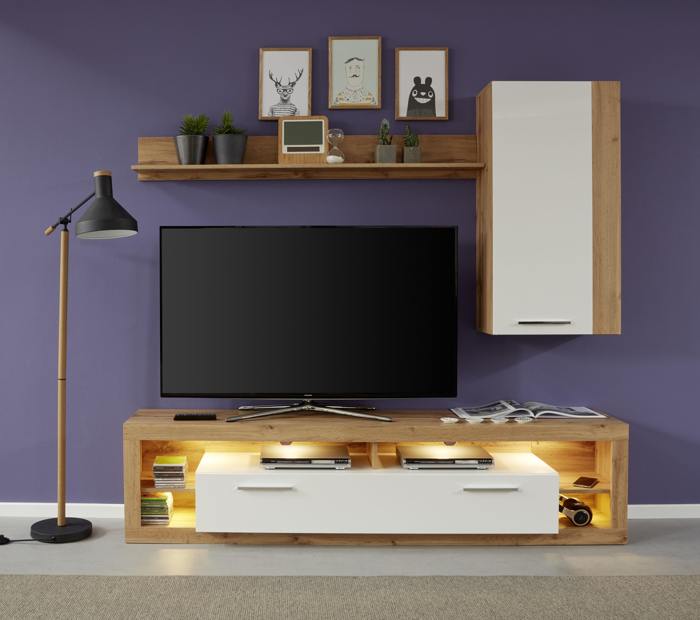 INOSIGN Hängevitrine »Gwendolyn«, Hängeschrank fürs Wohnzimmer mit 3 Fächern - (B/T/H) 52/31/103 cm