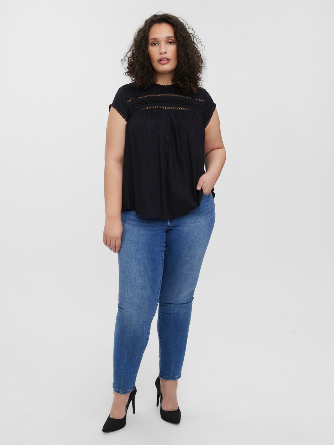 Vero Moda Curve Blusenshirt »VMDEBBIE PLEAT S/L TOP WVN GA CURVE NOOS«