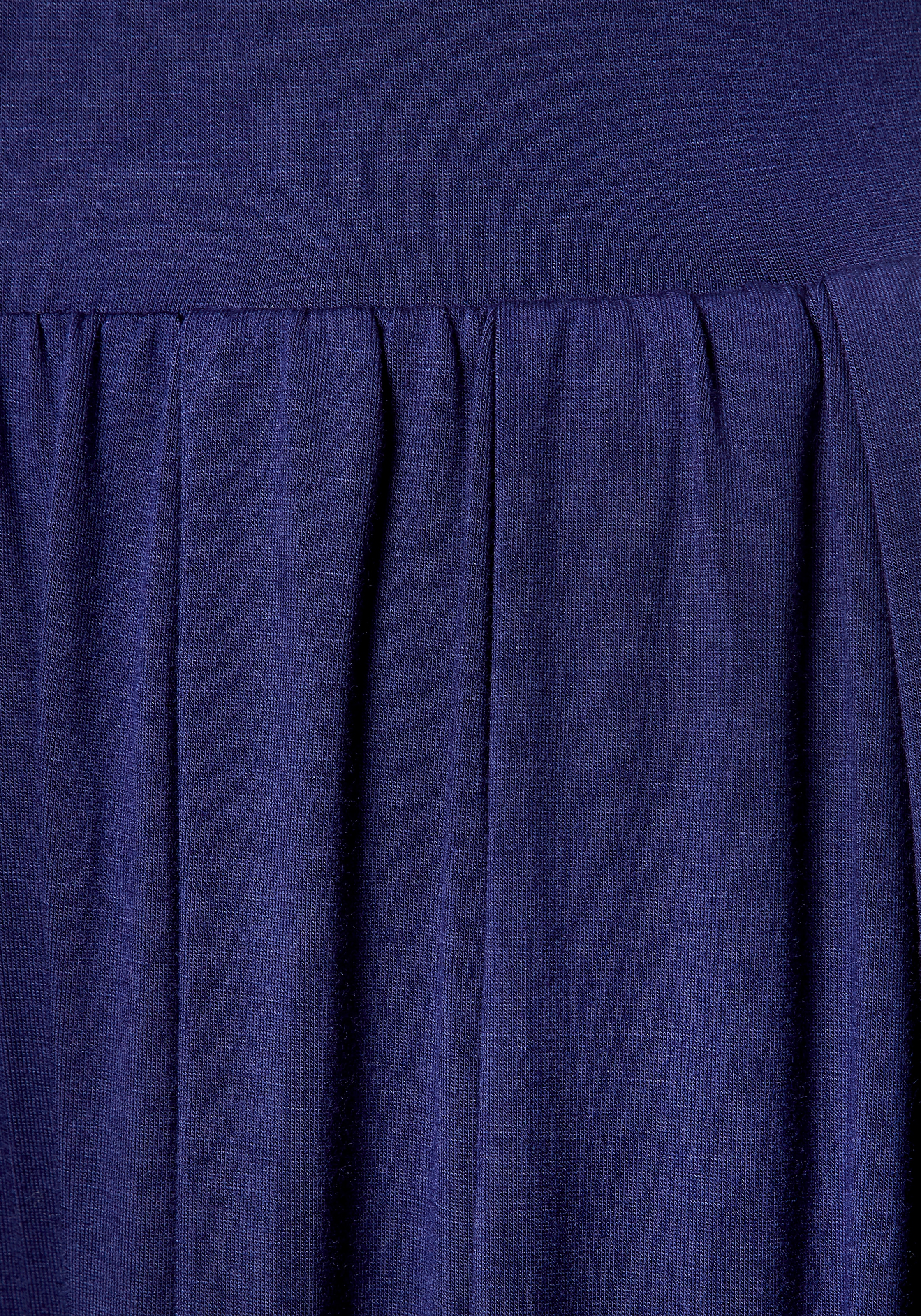 LASCANA Culotte »mit extra weitem Bein aus luftig-leichter Viskose«  bequeme Schlupfhose mit modischen Falten, Strandhose, Sommerhose