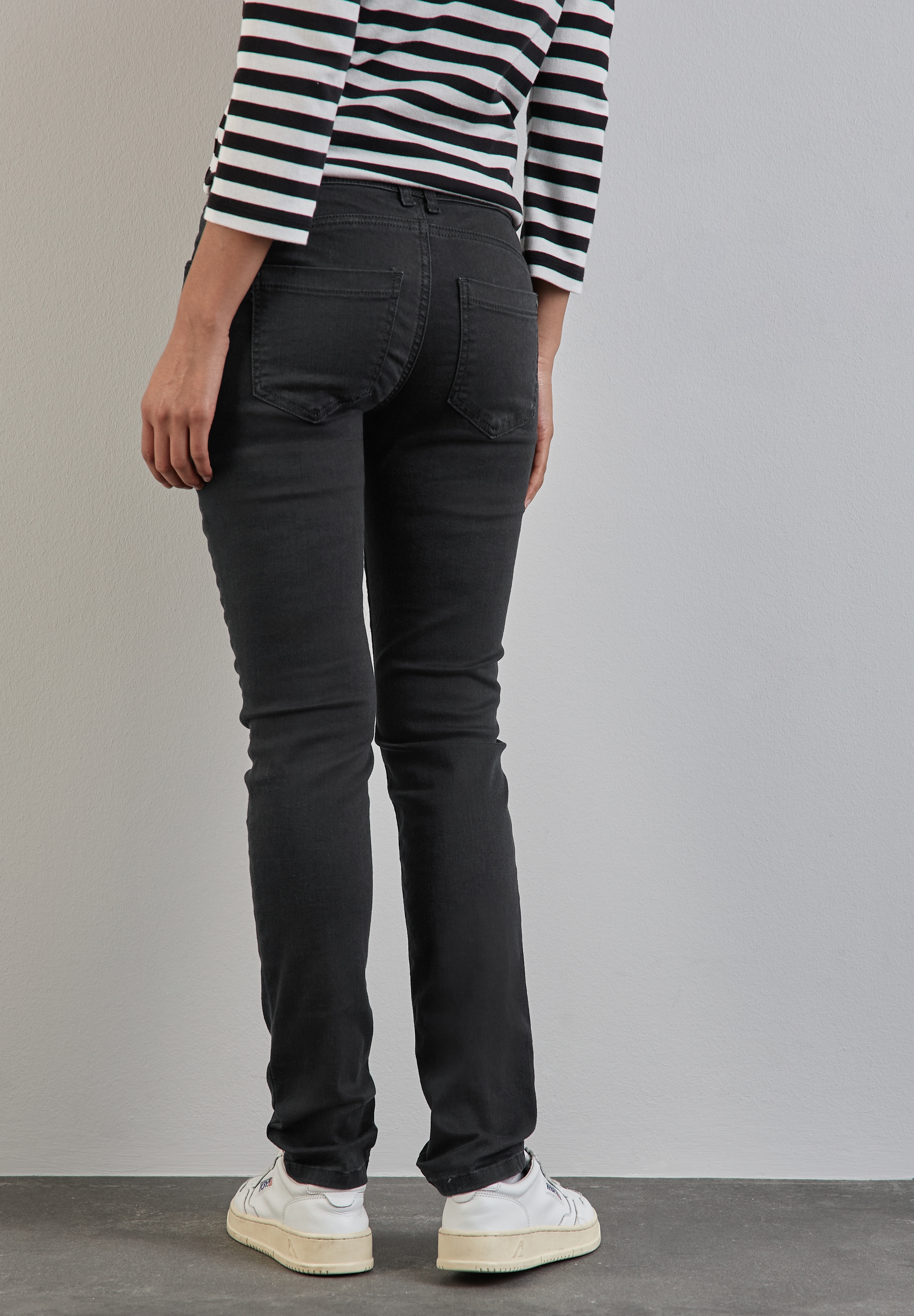 STREET ONE Slim-fit-Jeans »Style Jane«
