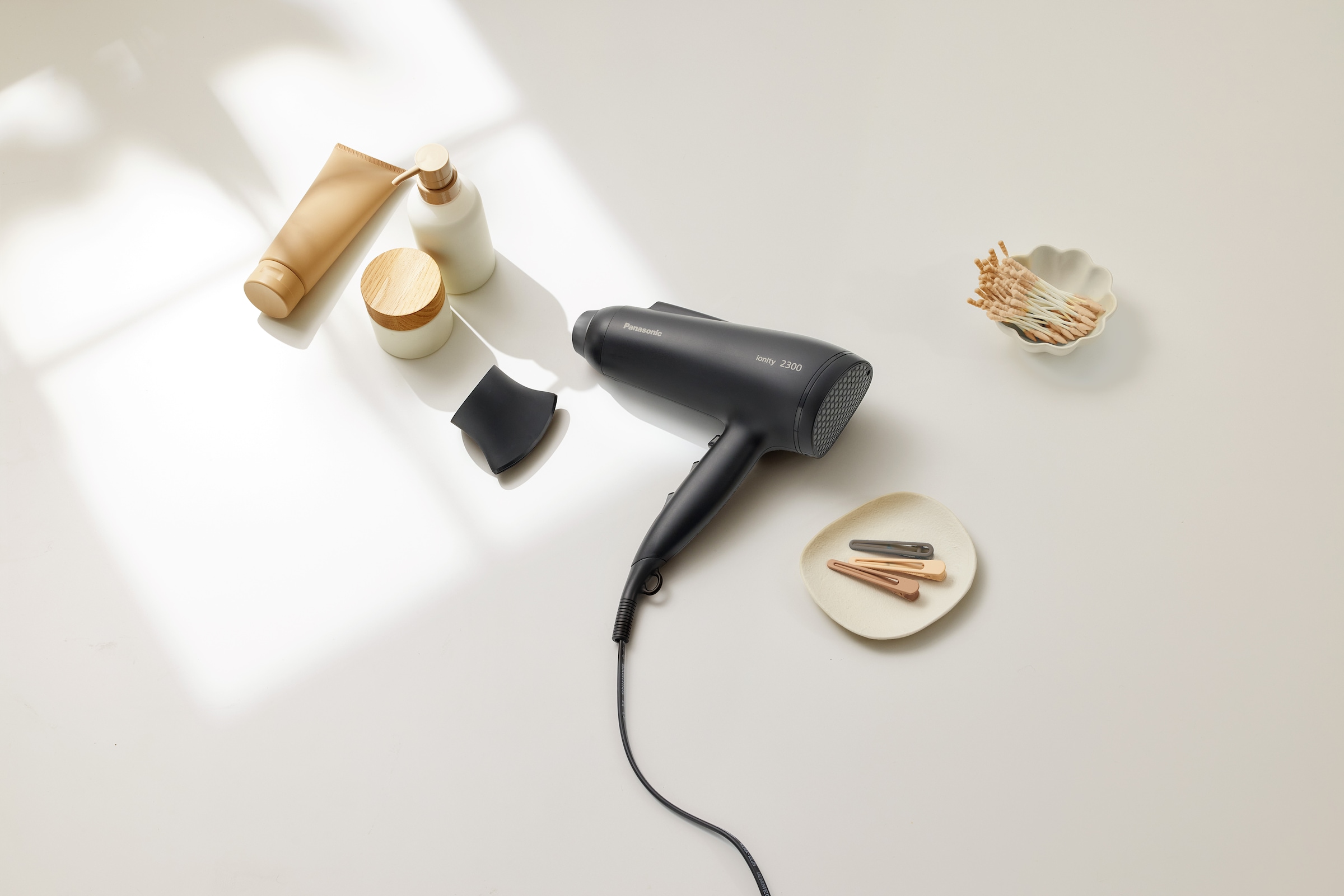 Panasonic Ionic-Haartrockner »EH-NE85-K825«, 2300 W, 2 Aufsätze, Ionen Haartrockner, Air Boost-Technologie
