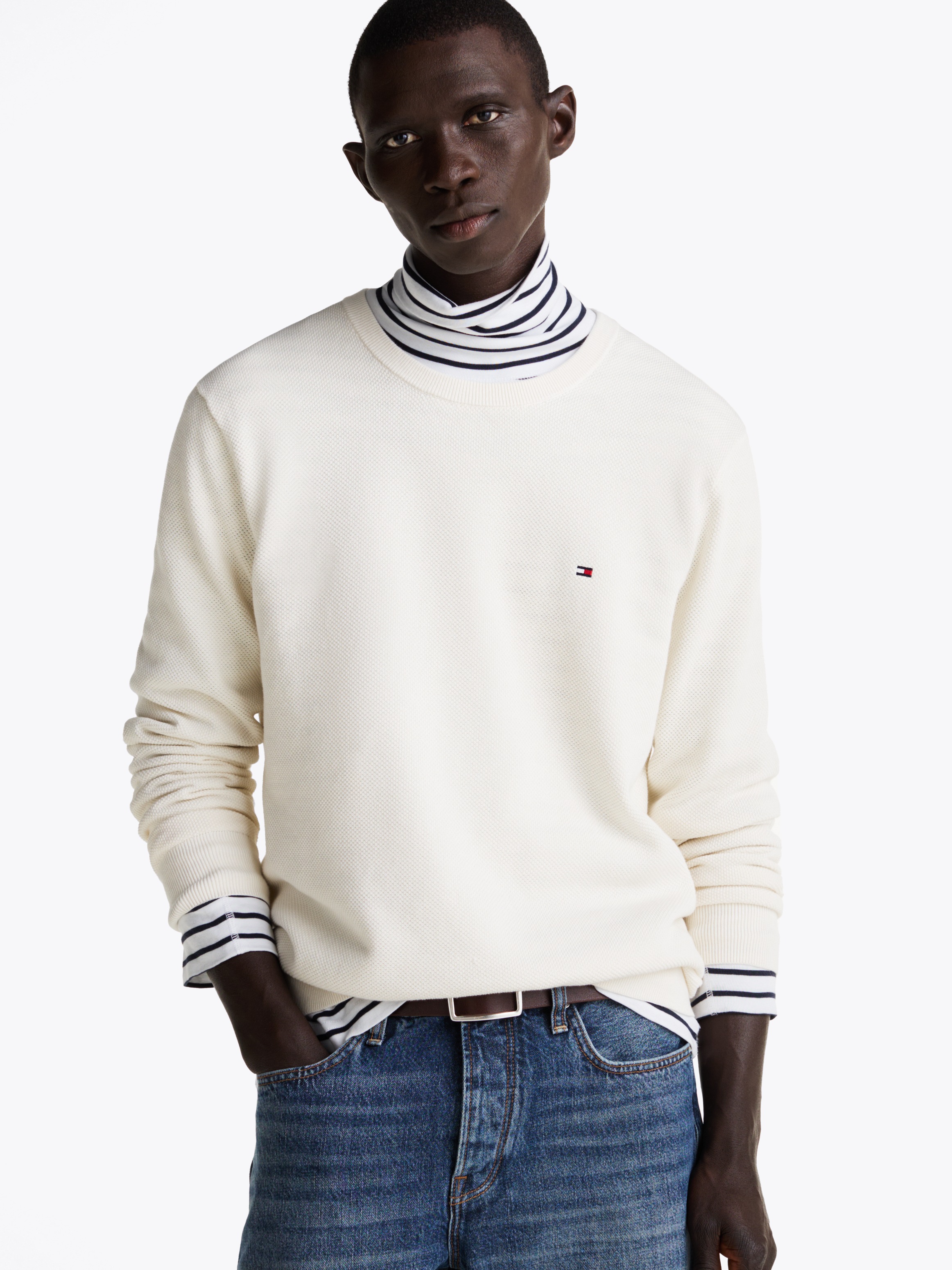 Tommy Hilfiger Rundhalspullover »ESSENTIAL STRUCTURE CREW NECK mit Struktur und Label«, unifarben, casual, regular fit, Baumwolle, Rundhals