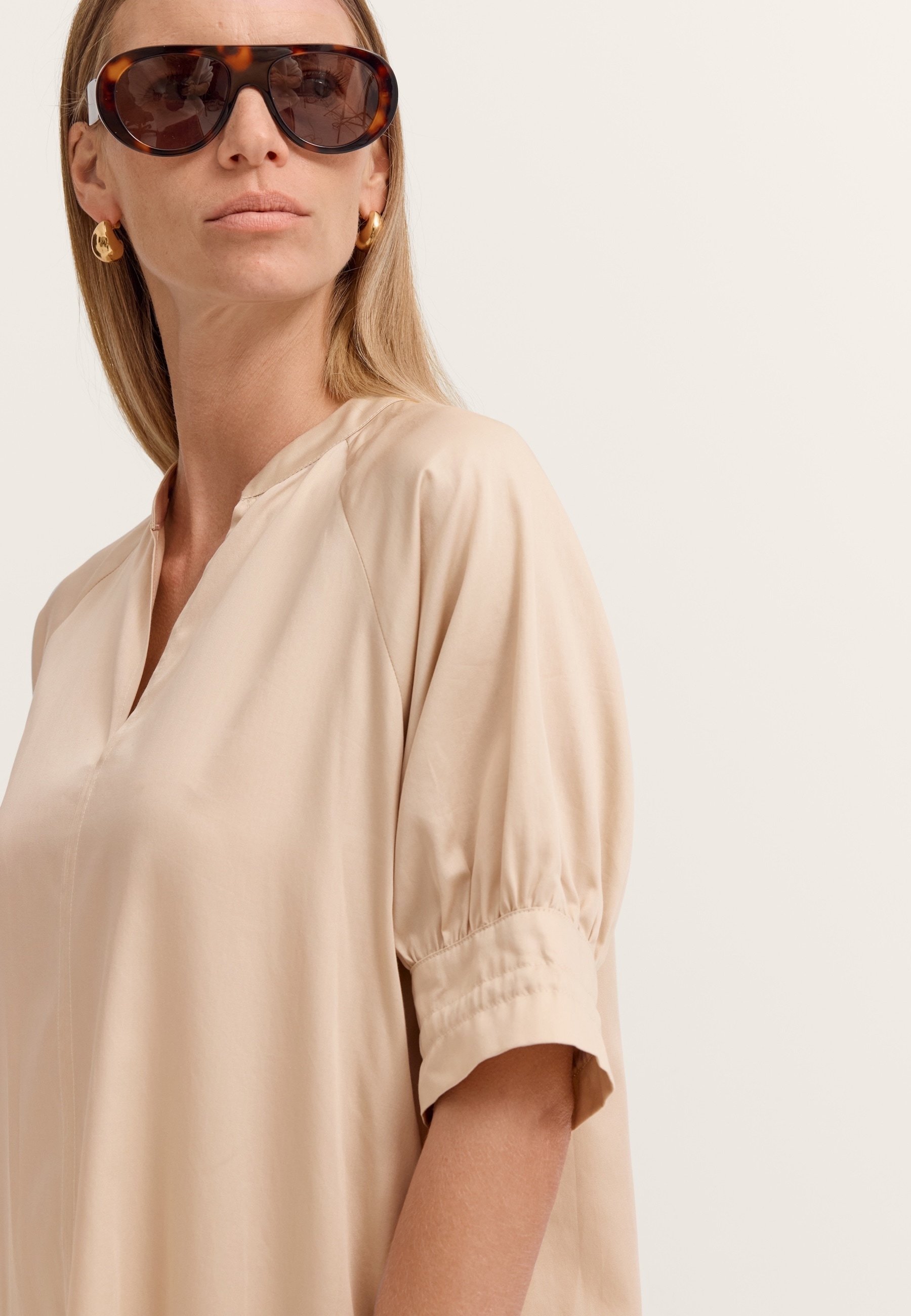 bugatti Blusenkleid »Modern Fit« mit seitlichen Schlitzen