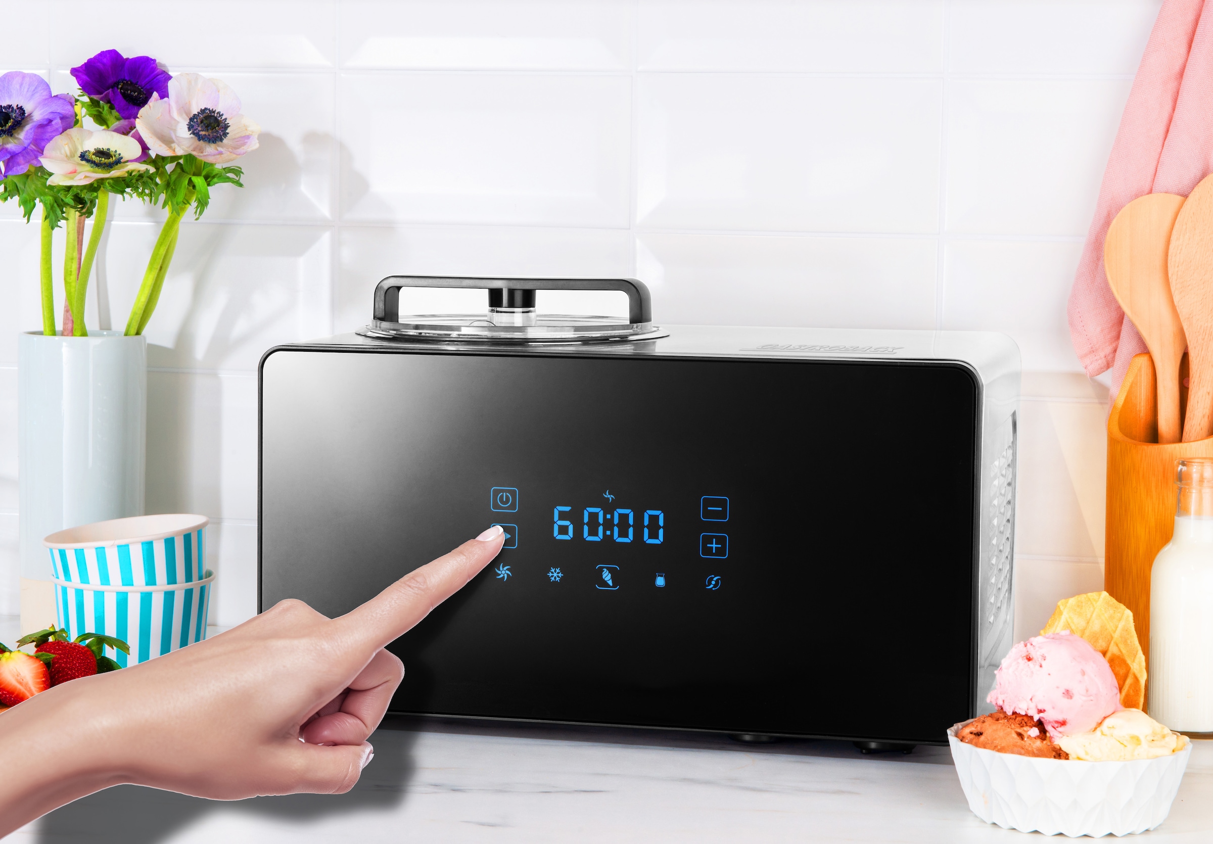 Gastroback Eismaschine »42900, Design Advanced Control«, 150 W, 2-in-1 Eismaschine und Joghurtbereiter