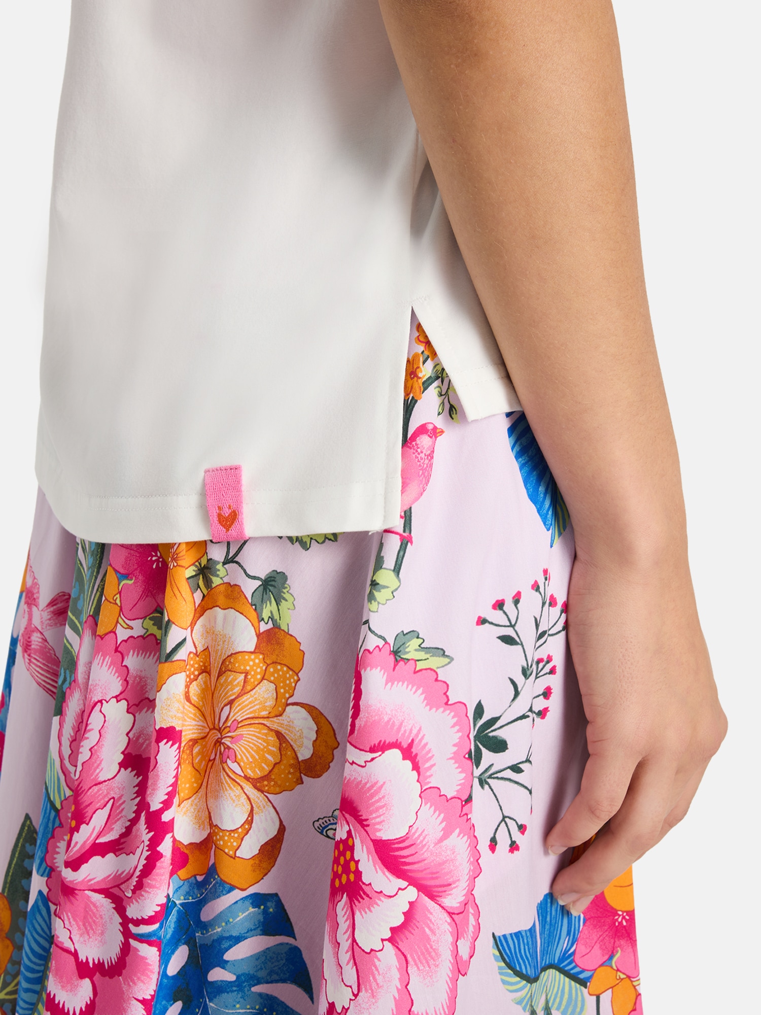 Lieblingsstück T-Shirt »DianeL« mit Stickerei, Rundhalsform