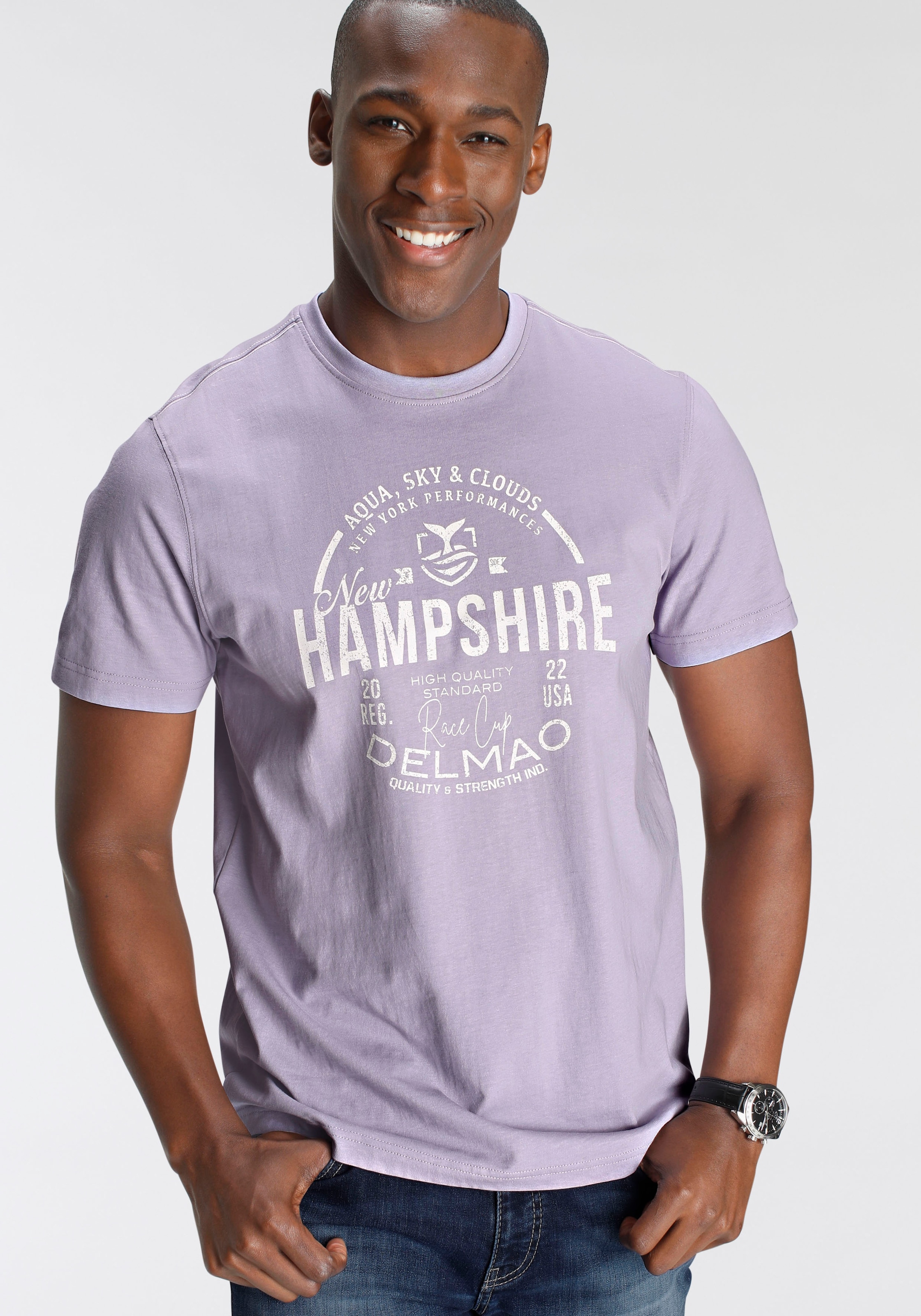 DELMAO T-Shirt, mit Brustprint - NEUE MARKE! online bestellen