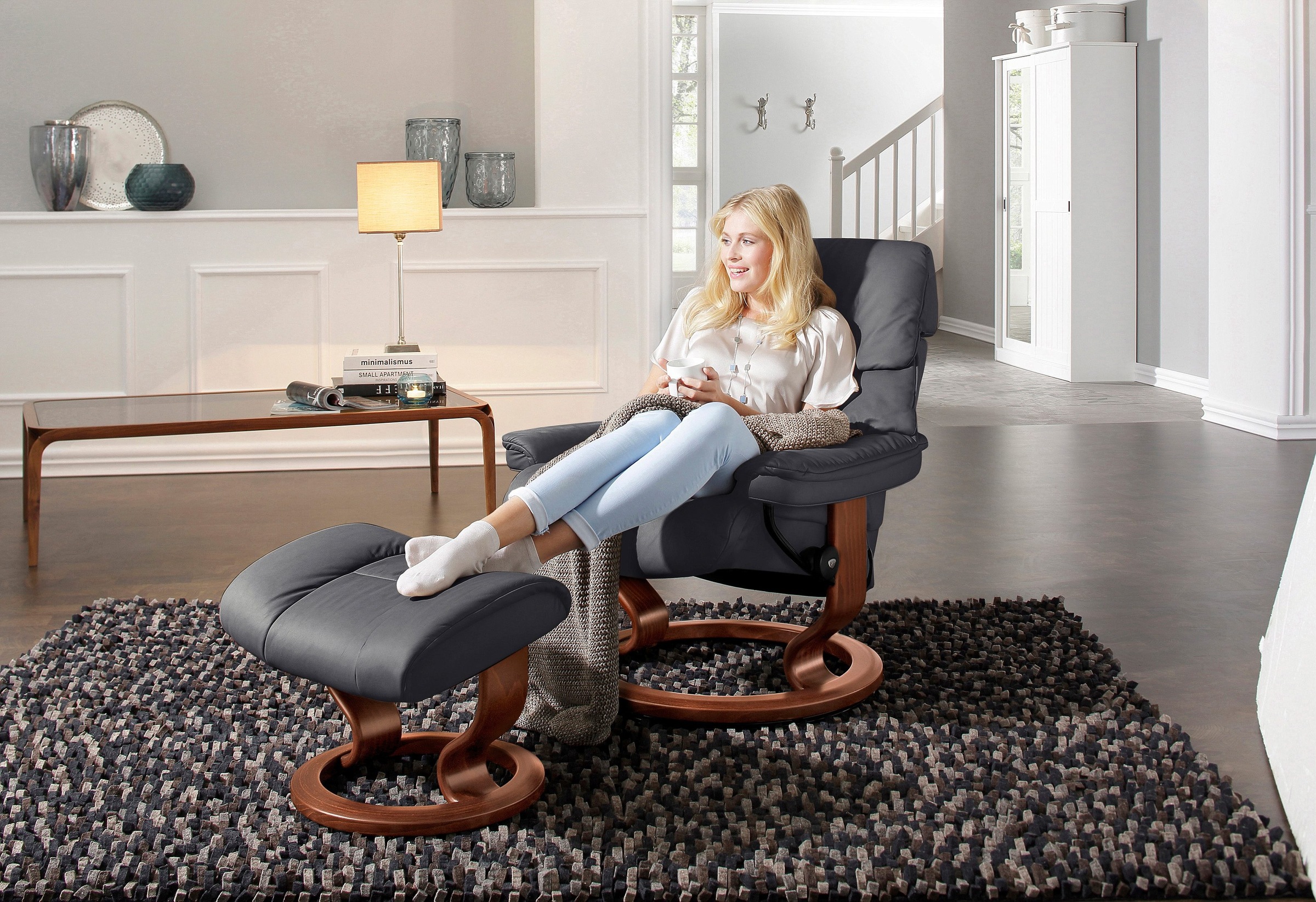 Stressless® Relaxsessel »Ruby«, (Set, Relaxsessel mit Hocker), mit Classic Base, Größe S, Gestell Eiche, Wenge, Braun & Schwarz