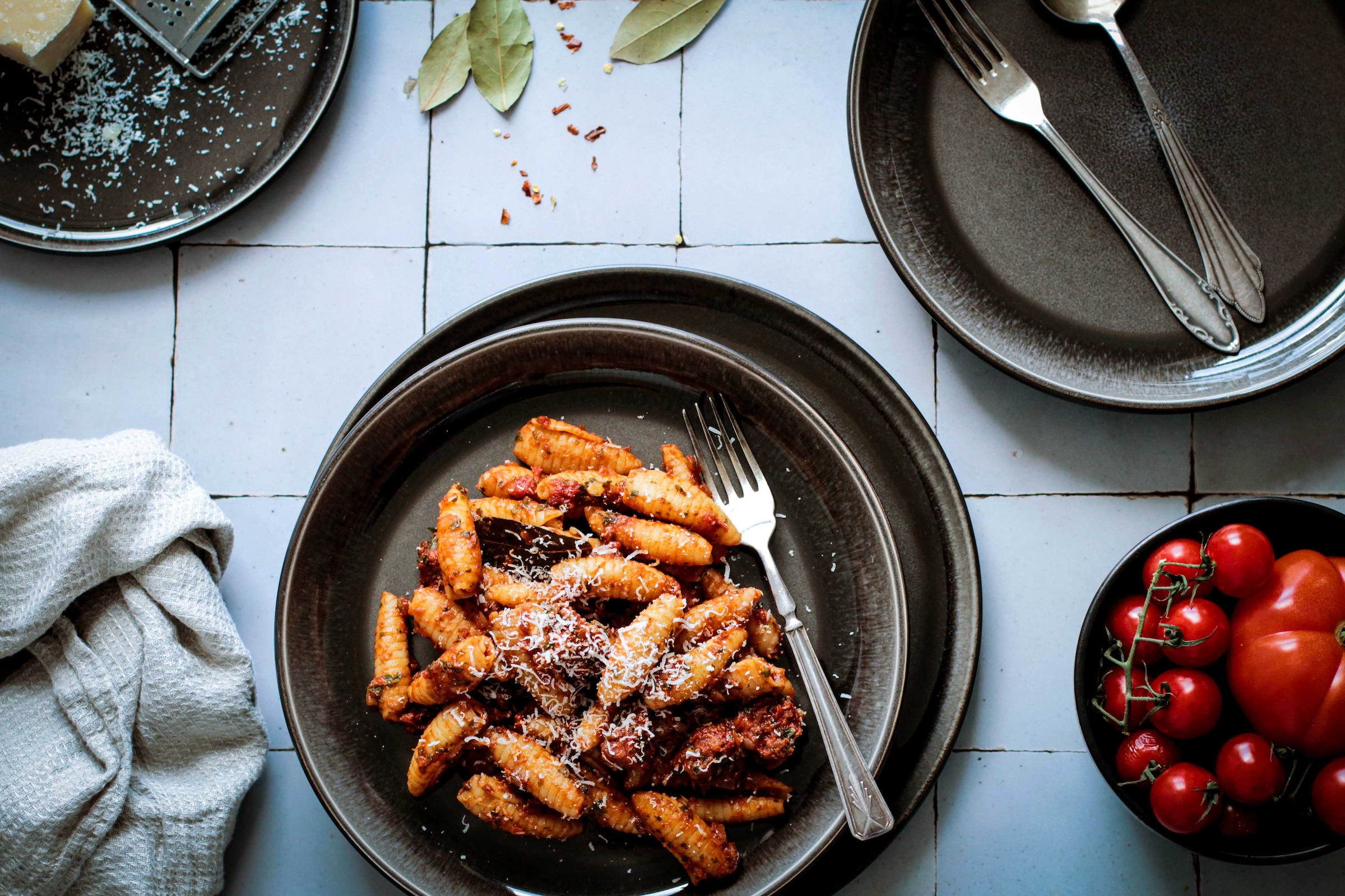 MÄSER Speiseteller »NIARA, Speiseteller-Set, Steinzeug«