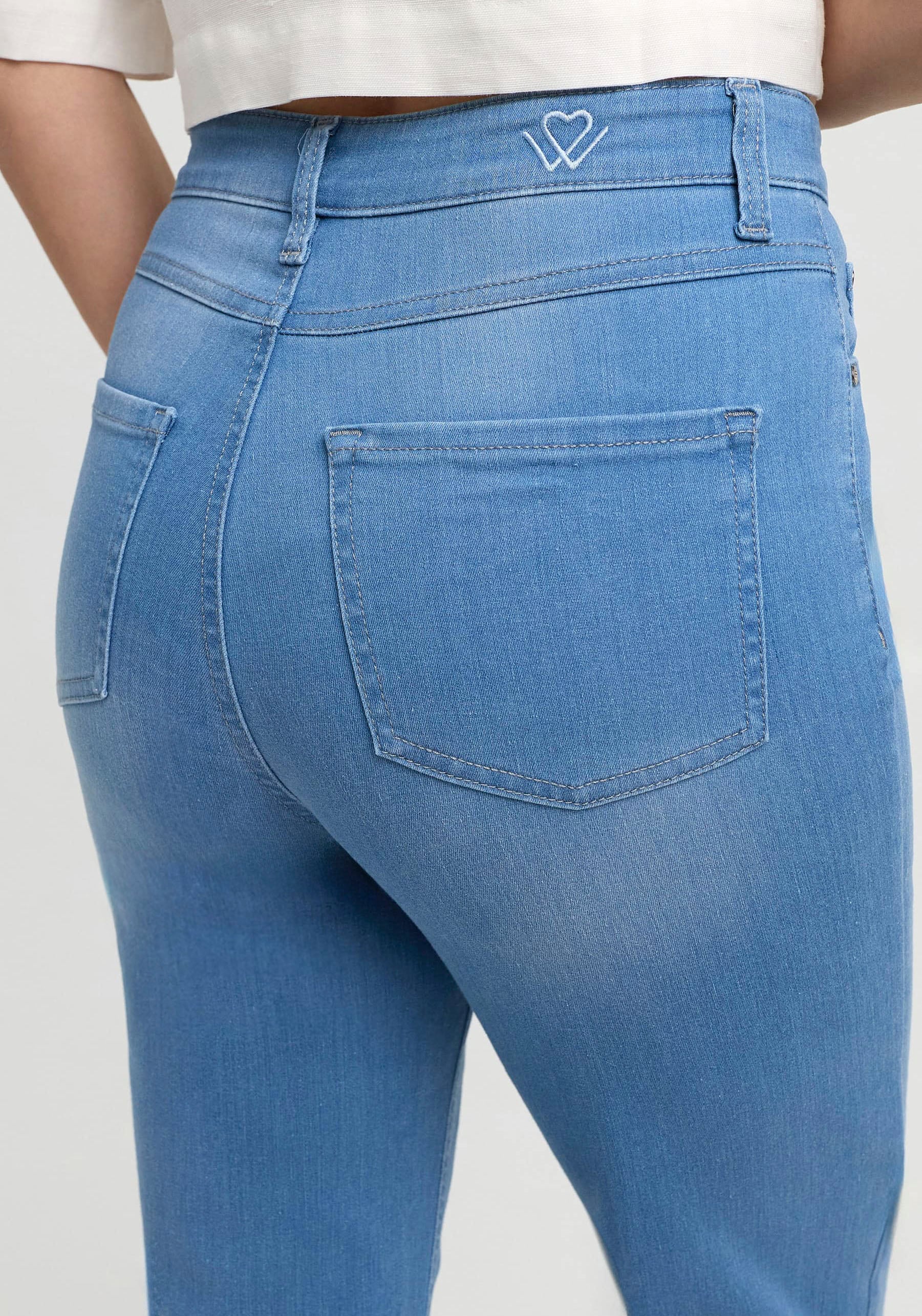 wonderjeans Schlagjeans, Flared, mit Stretch