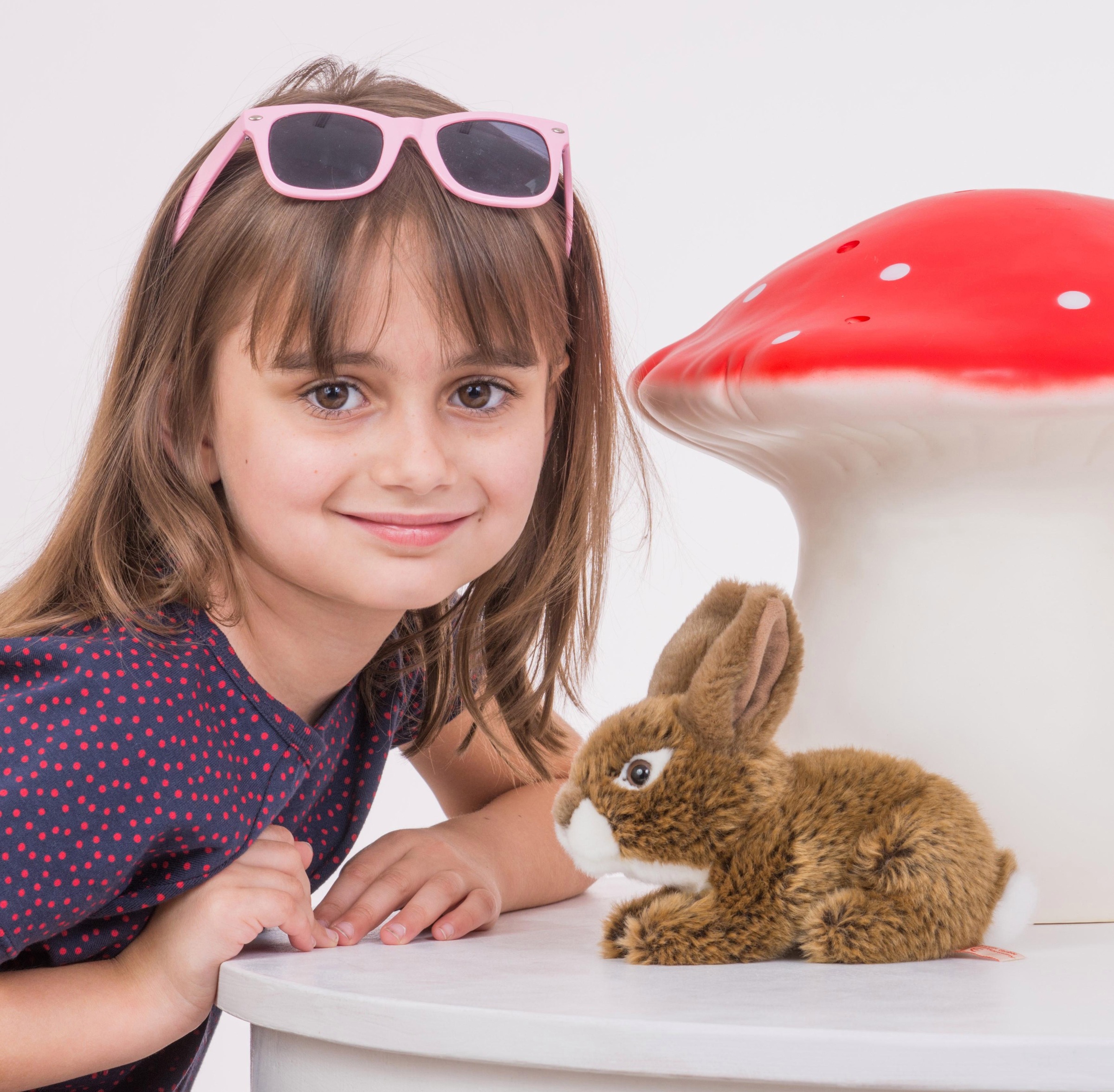 Teddy Hermann® Kuscheltier »Hase sitzend, braun, 19 cm«, zum Teil aus recyceltem Material