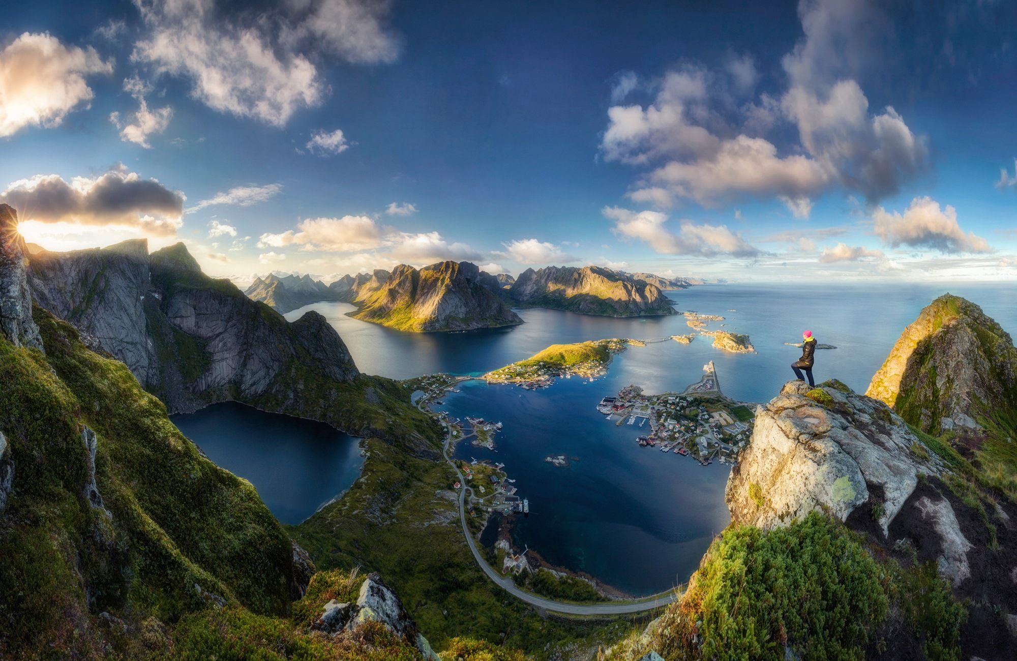 Papermoon Fototapete »Photo-Art DR NICHOLAS ROEMMELT, REINEBRINGEN ANSICHTE günstig online kaufen