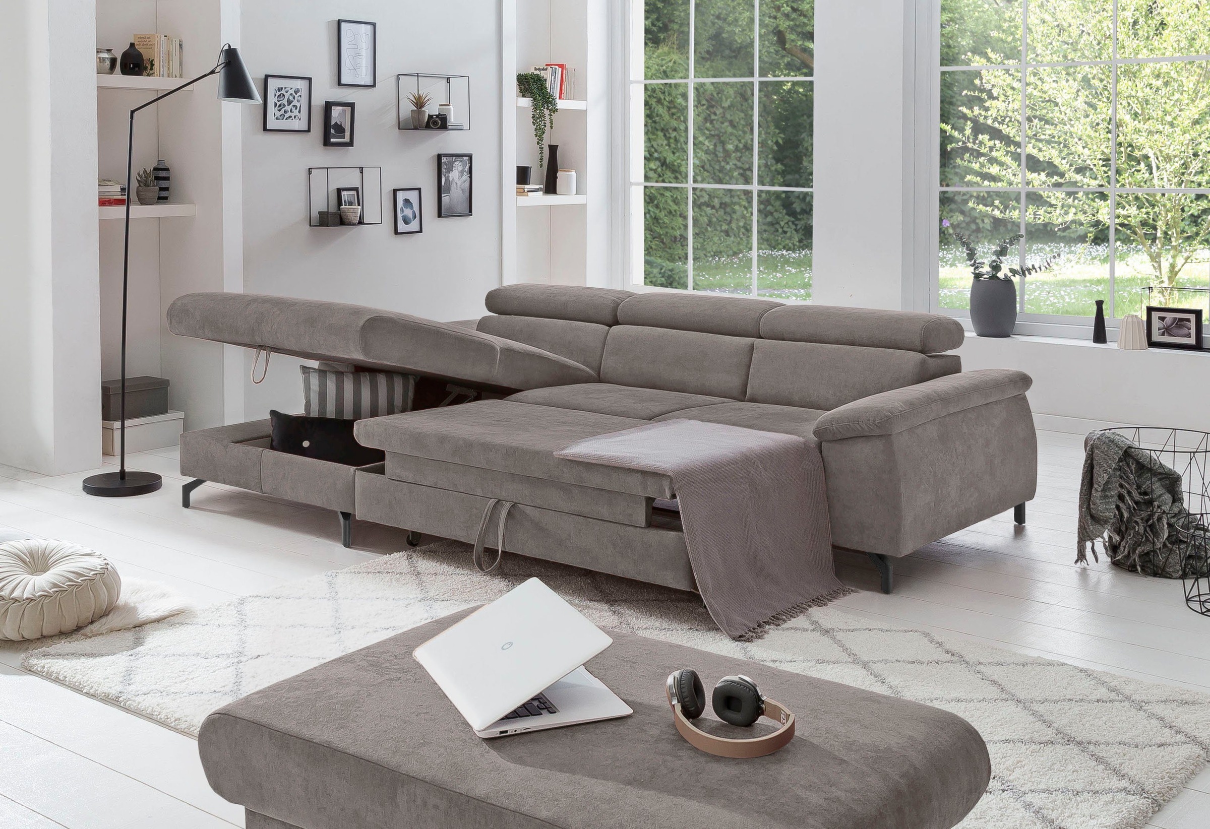 COTTA Polstergarnitur »Komaris L-Form«, (Set), Set bestehend aus: Ecksofa mit Kopfteilverstellung & Hocker