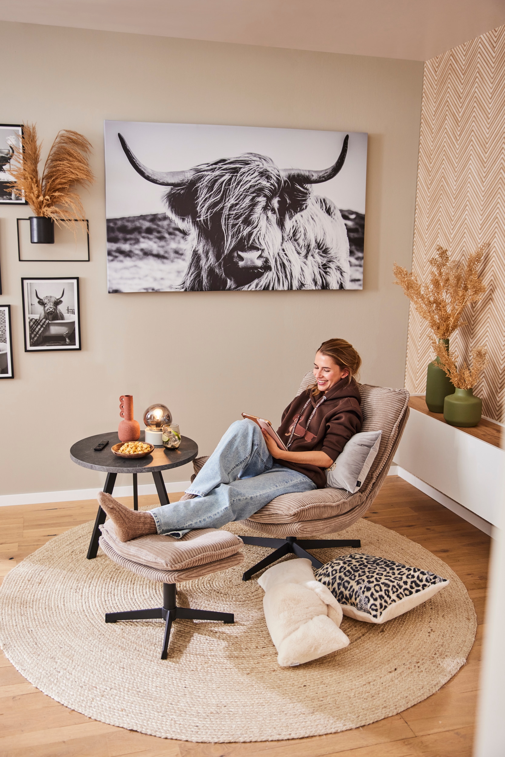 Jockenhöfer Gruppe Relaxsessel »Kasper«, Inklusive Hocker, 360° Drehfunktion, Cord