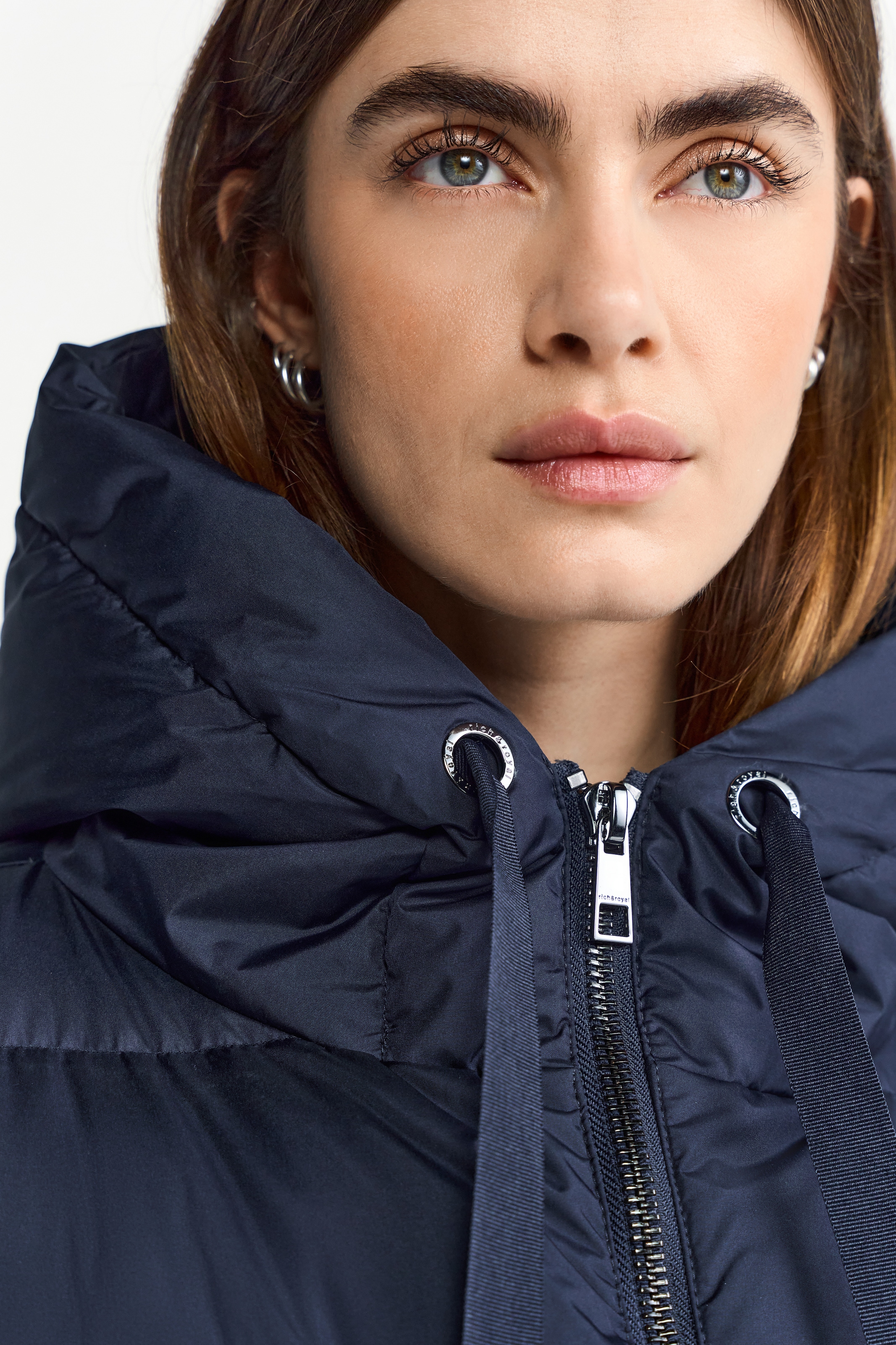 RICHROYAL Steppjacke mit Kapuze oversized, 2-Wege-Reißverschluss, Winterjacke